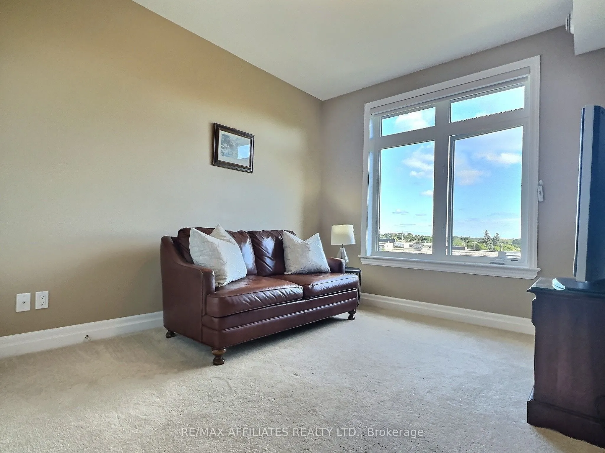 1109 Millwood Avenue, #303