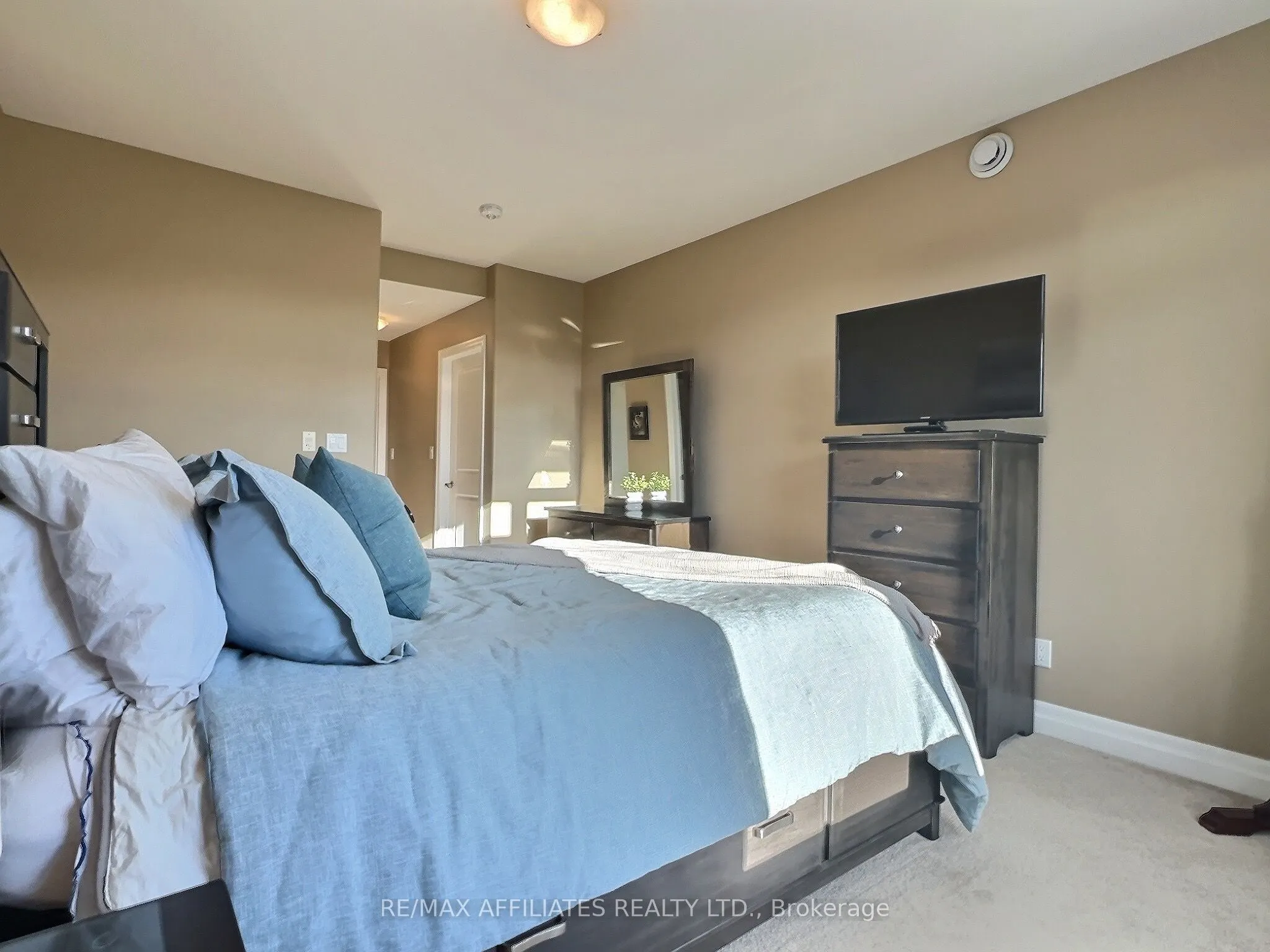 1109 Millwood Avenue, #303
