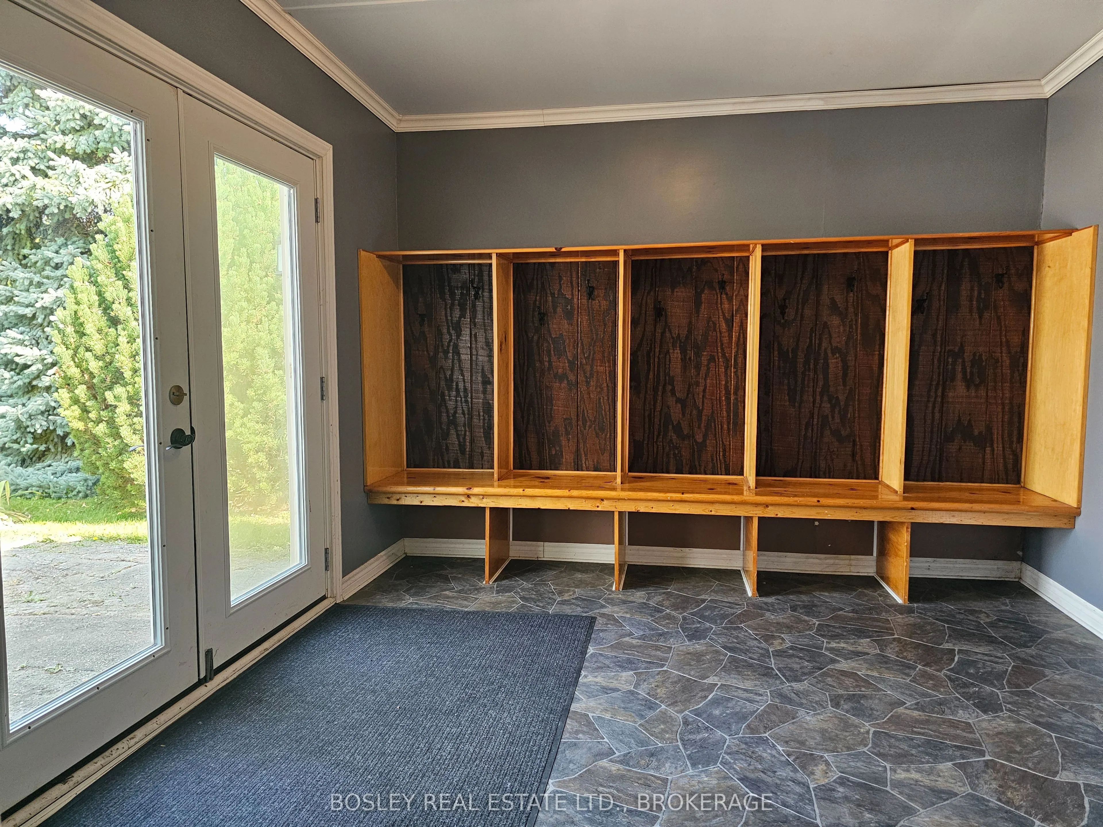 301 Pelham Road