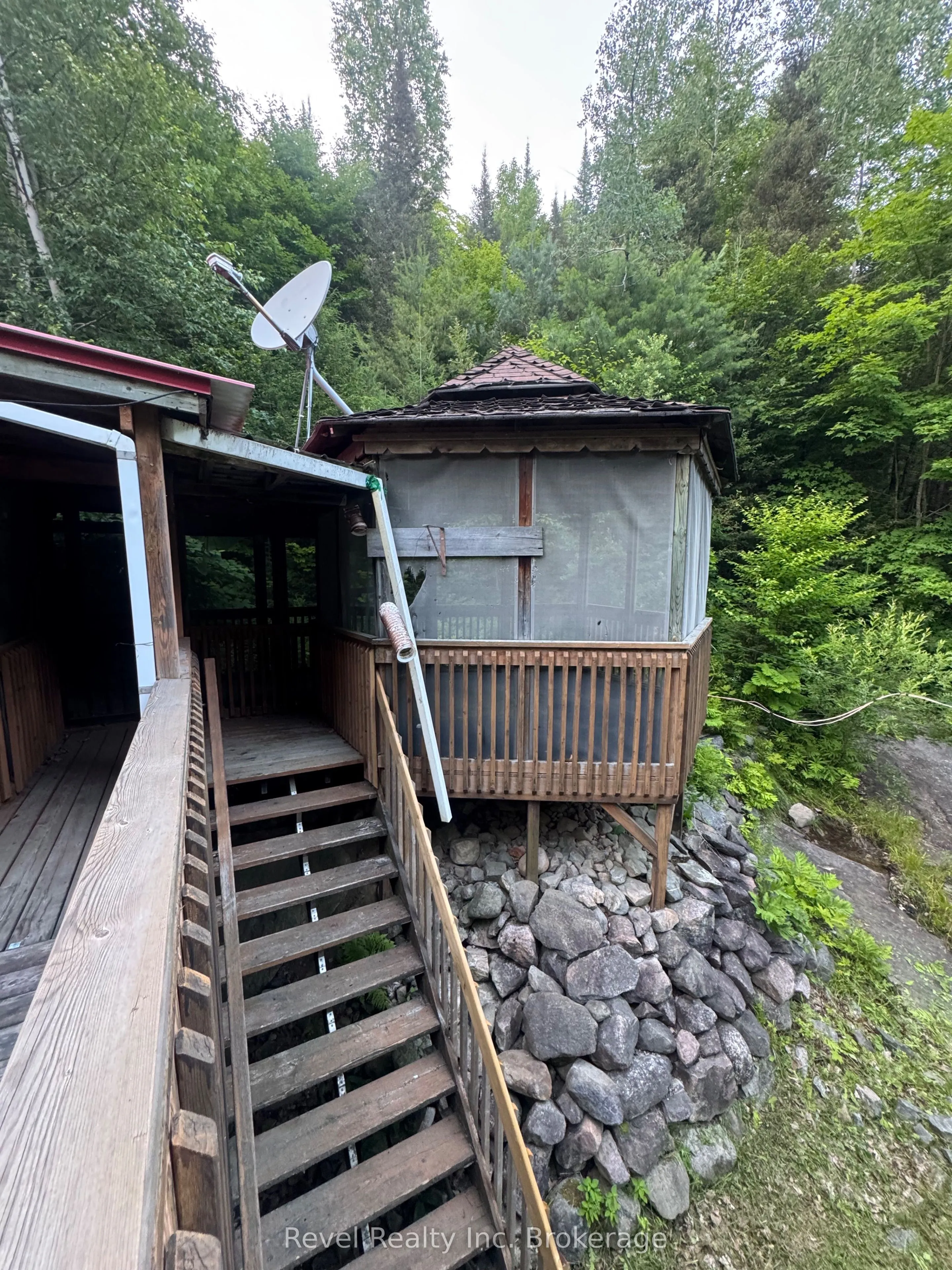 1670 Forest Lake Road
