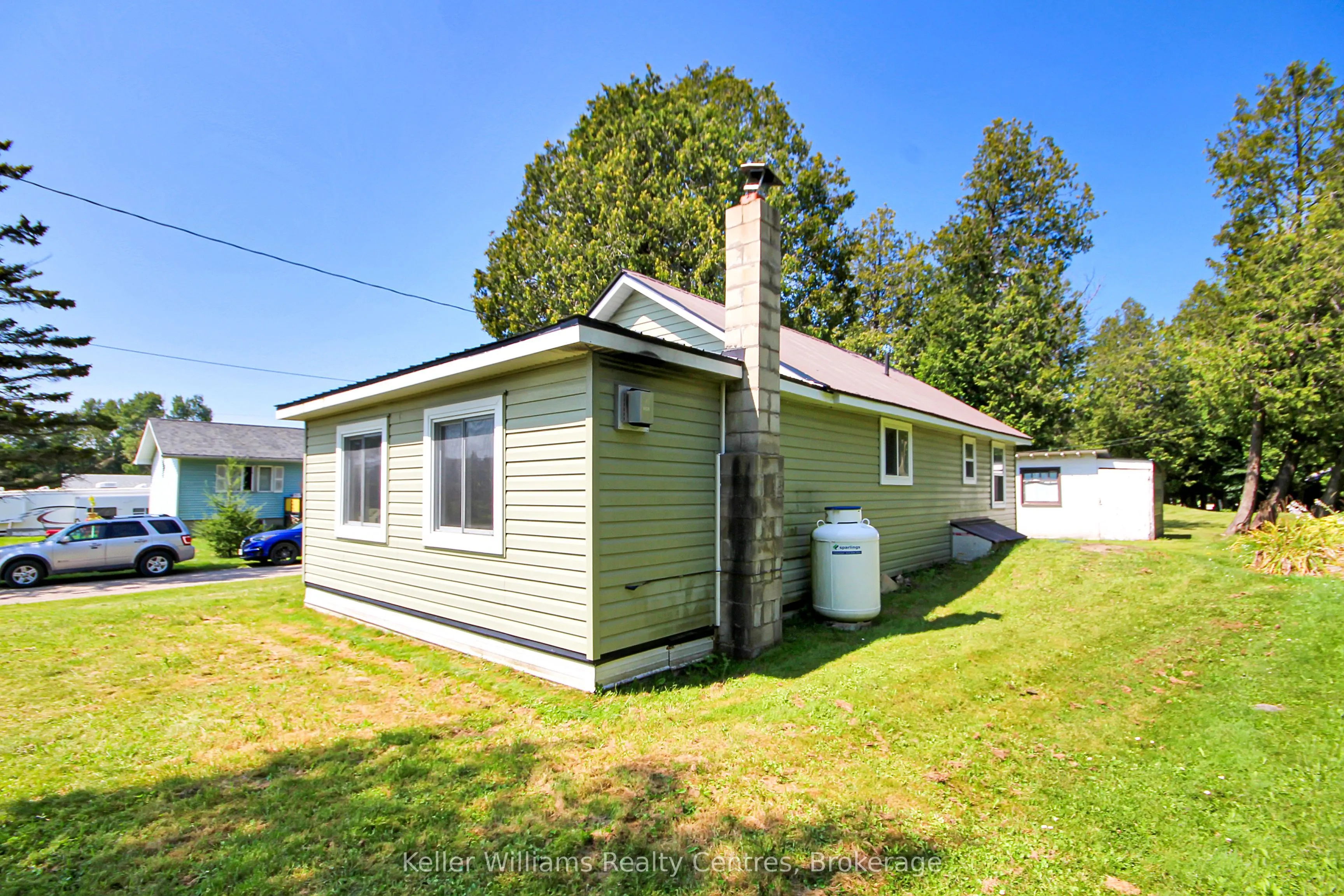 4 WOODSTOCK Avenue