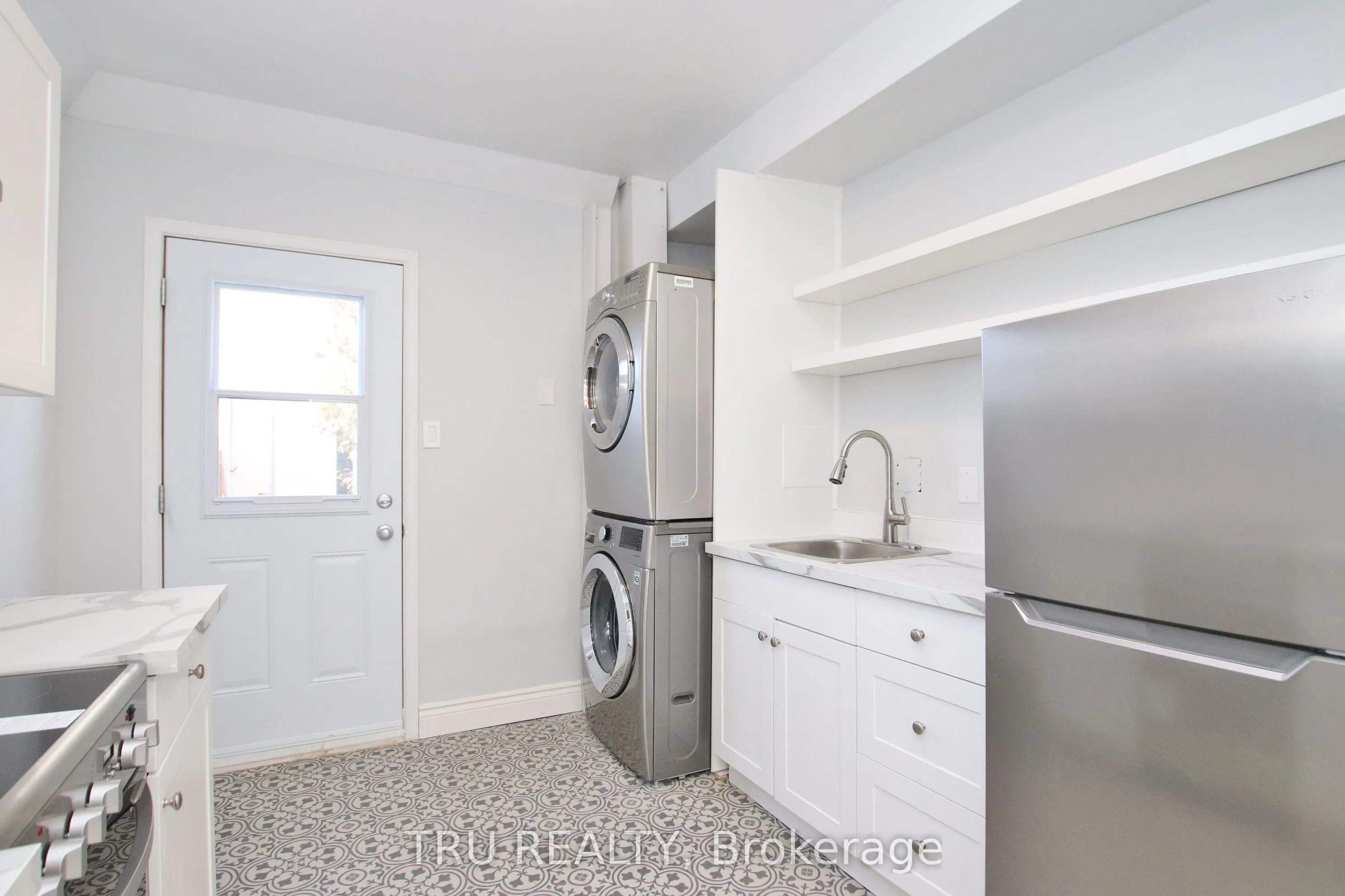86 Elvaston Avenue, #B