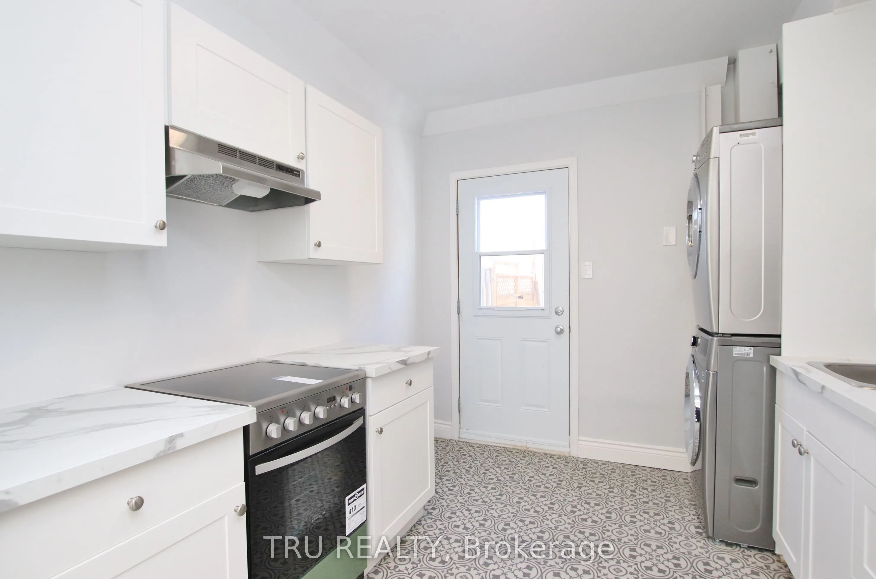 86 Elvaston Avenue, #B