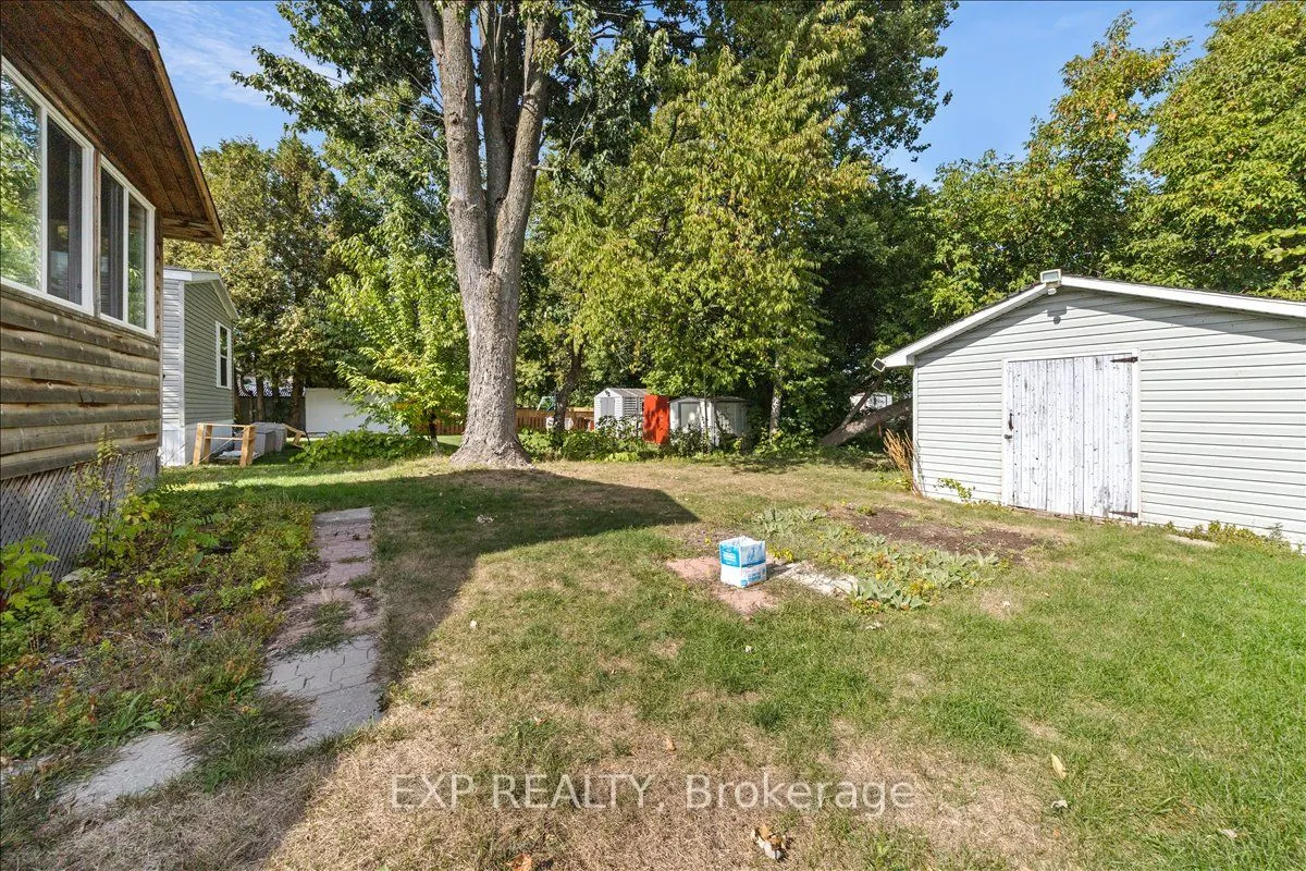 1023 Vista Barrett Private