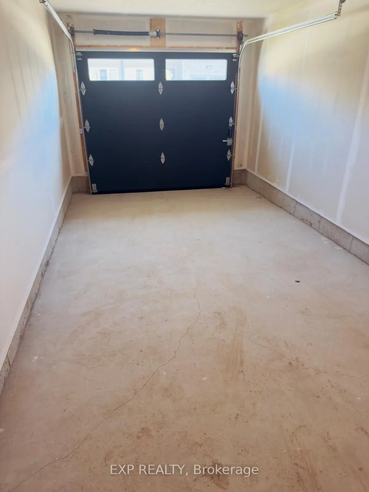 34 Balladry Boulevard, #11