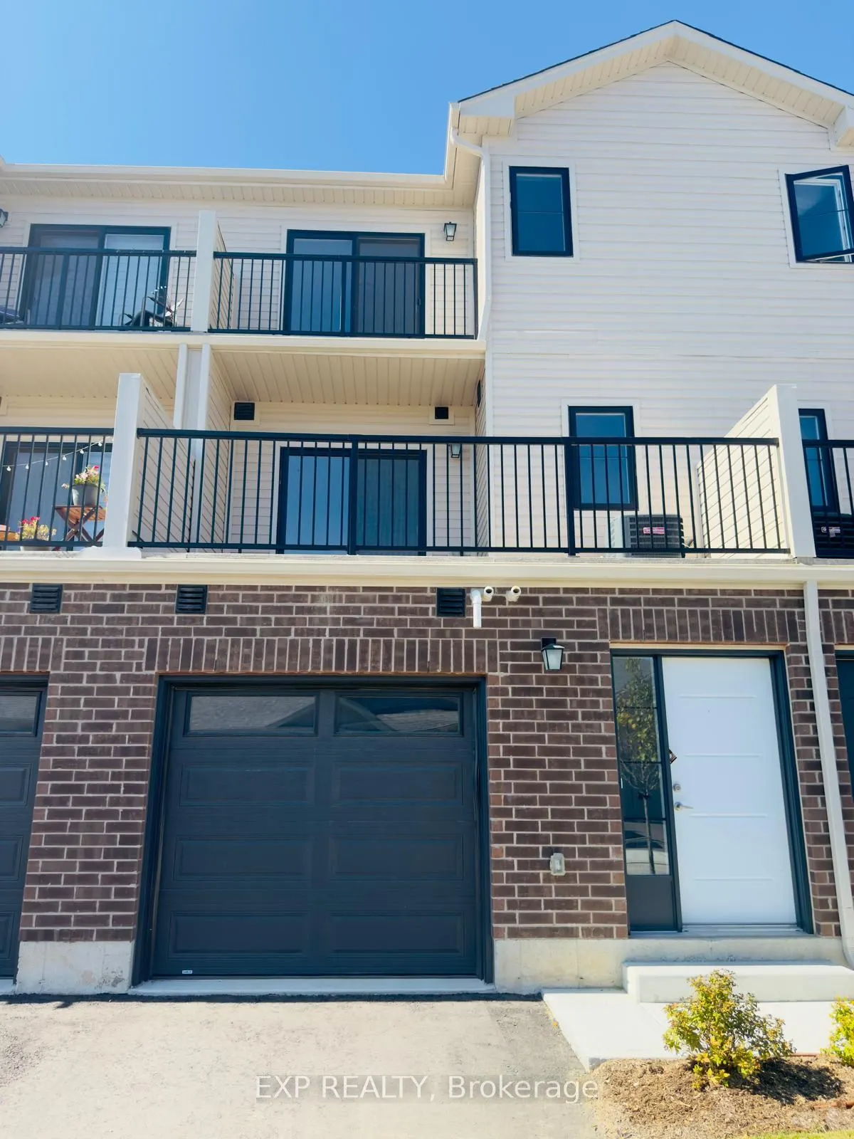 34 Balladry Boulevard, #11