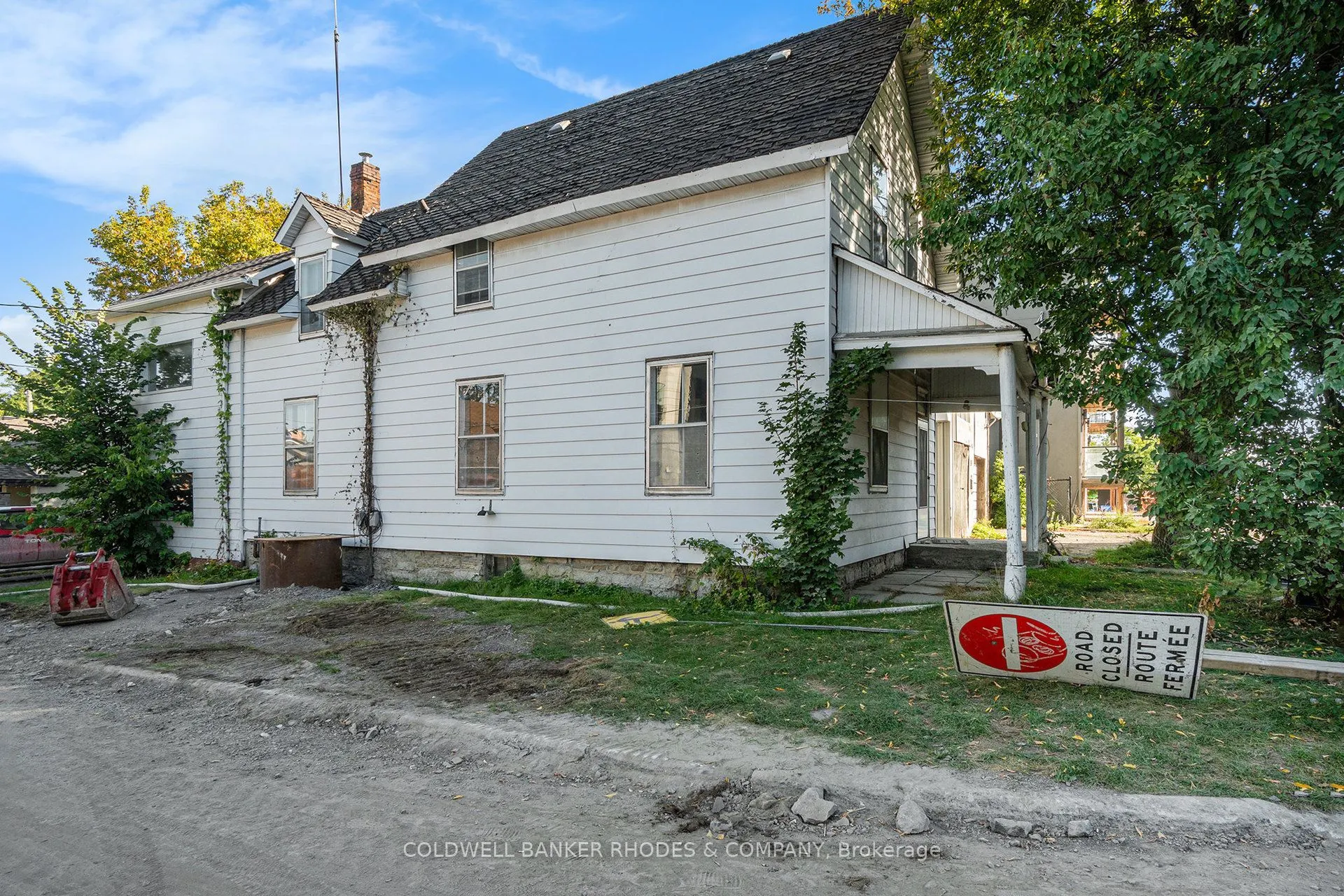 309 Picton Avenue