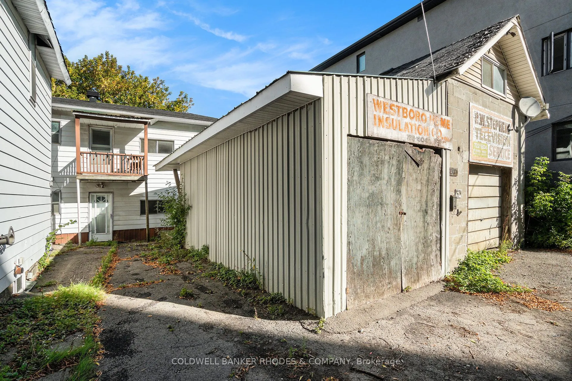 309 Picton Avenue