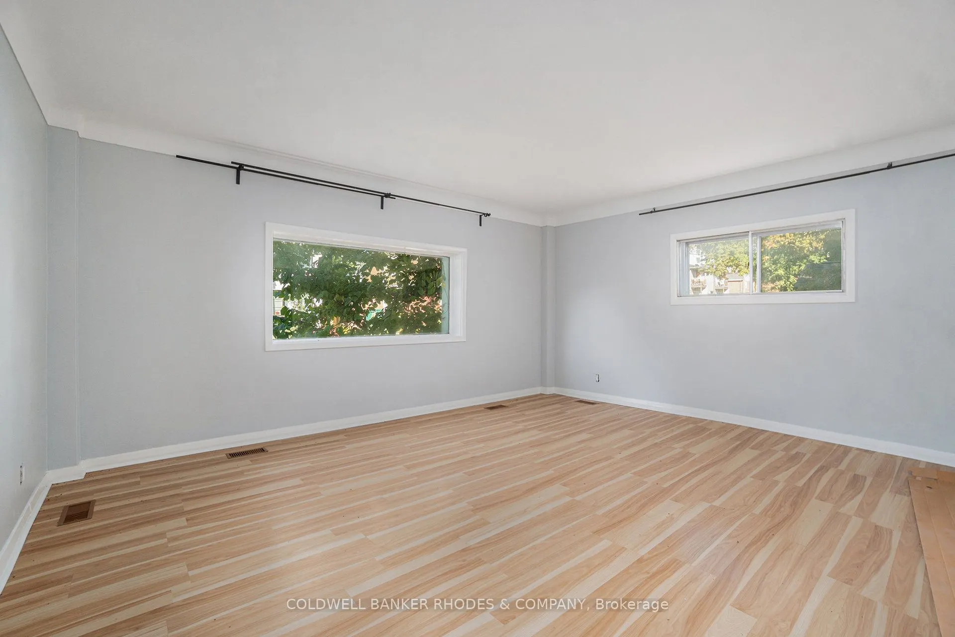 309 Picton Avenue
