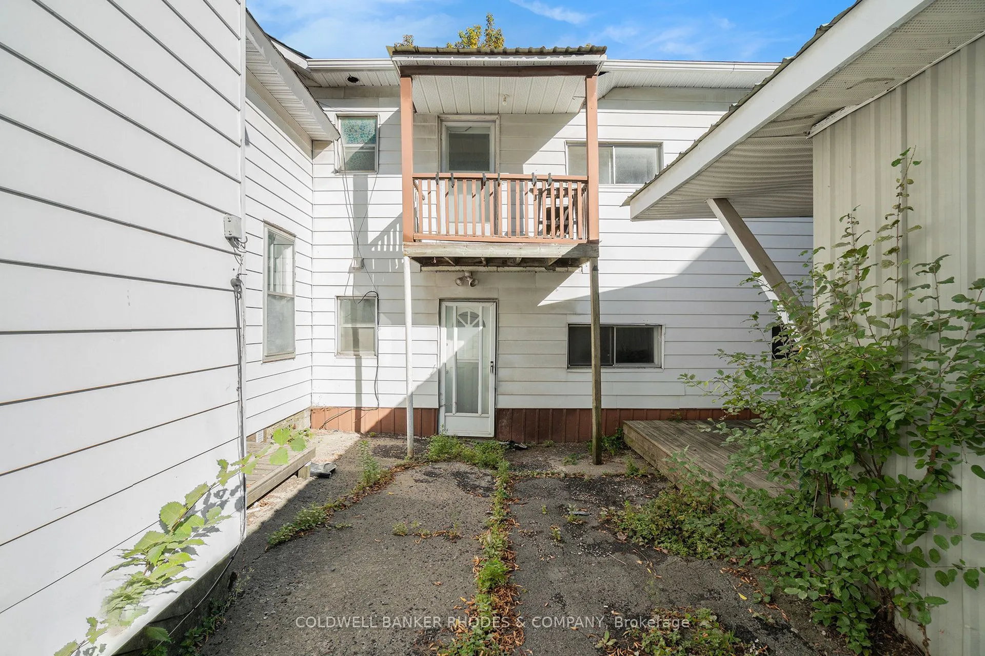 309 Picton Avenue