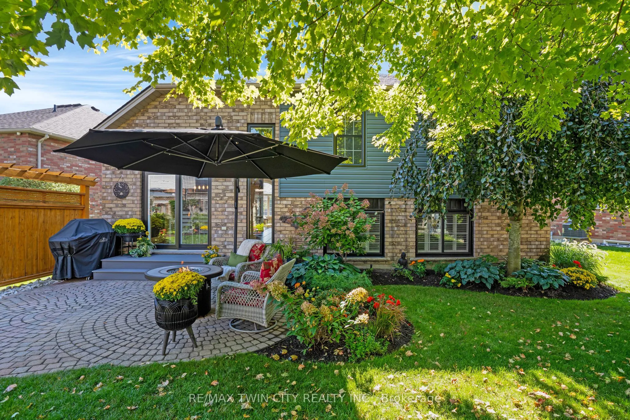 43 MacDonald Crescent