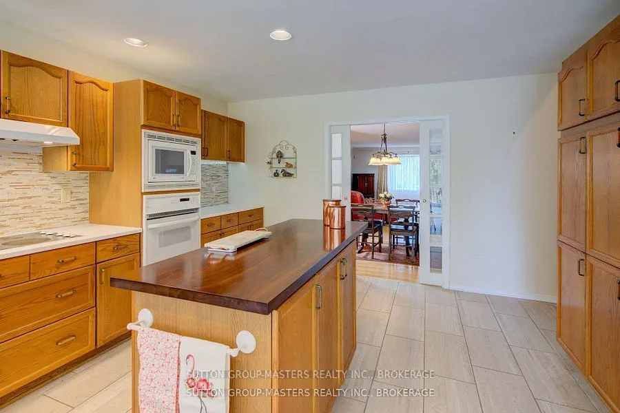 47 Bayshore Drive