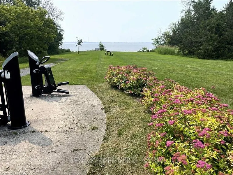 47 Bayshore Drive