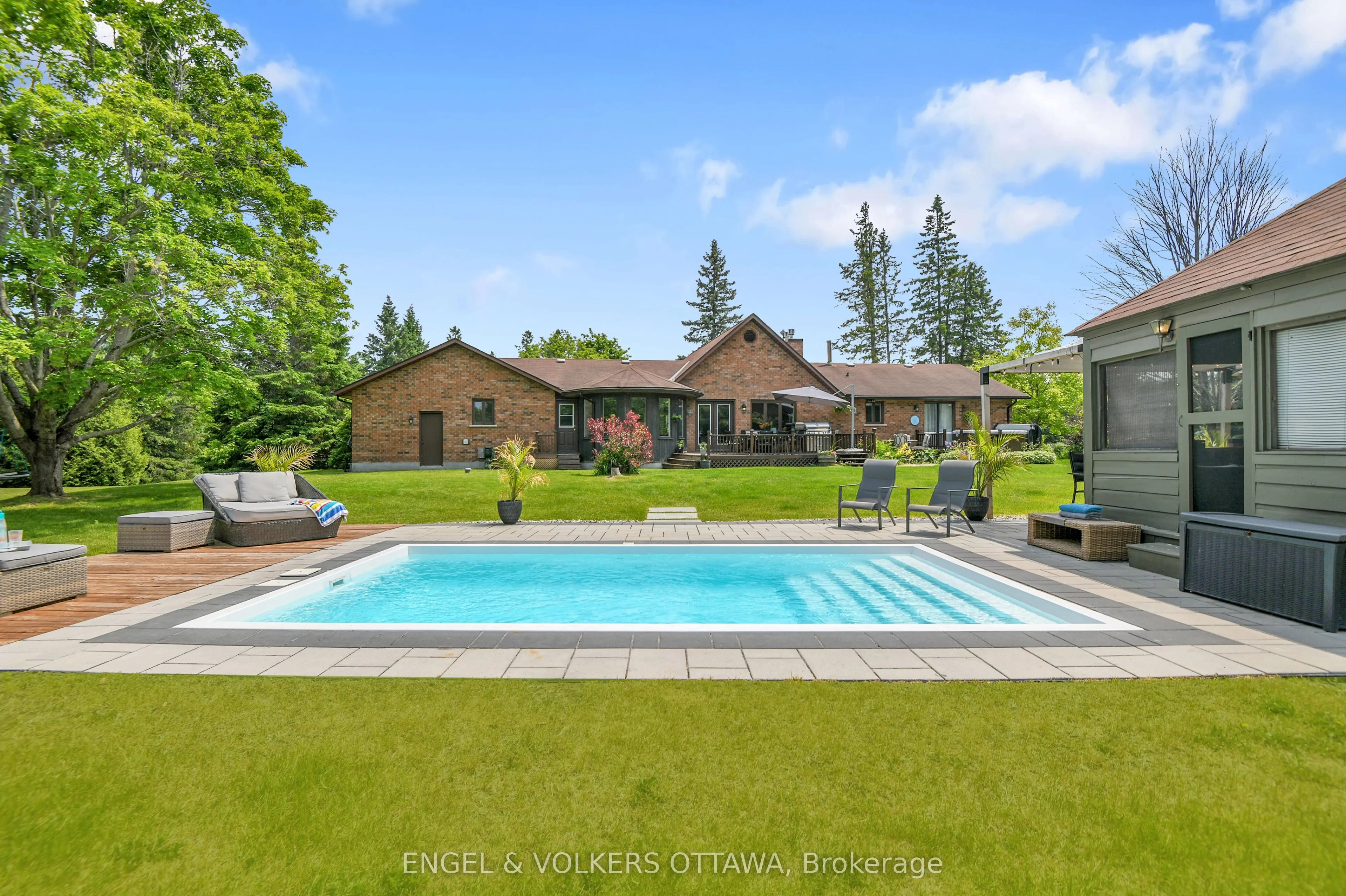 102 Delaney Drive