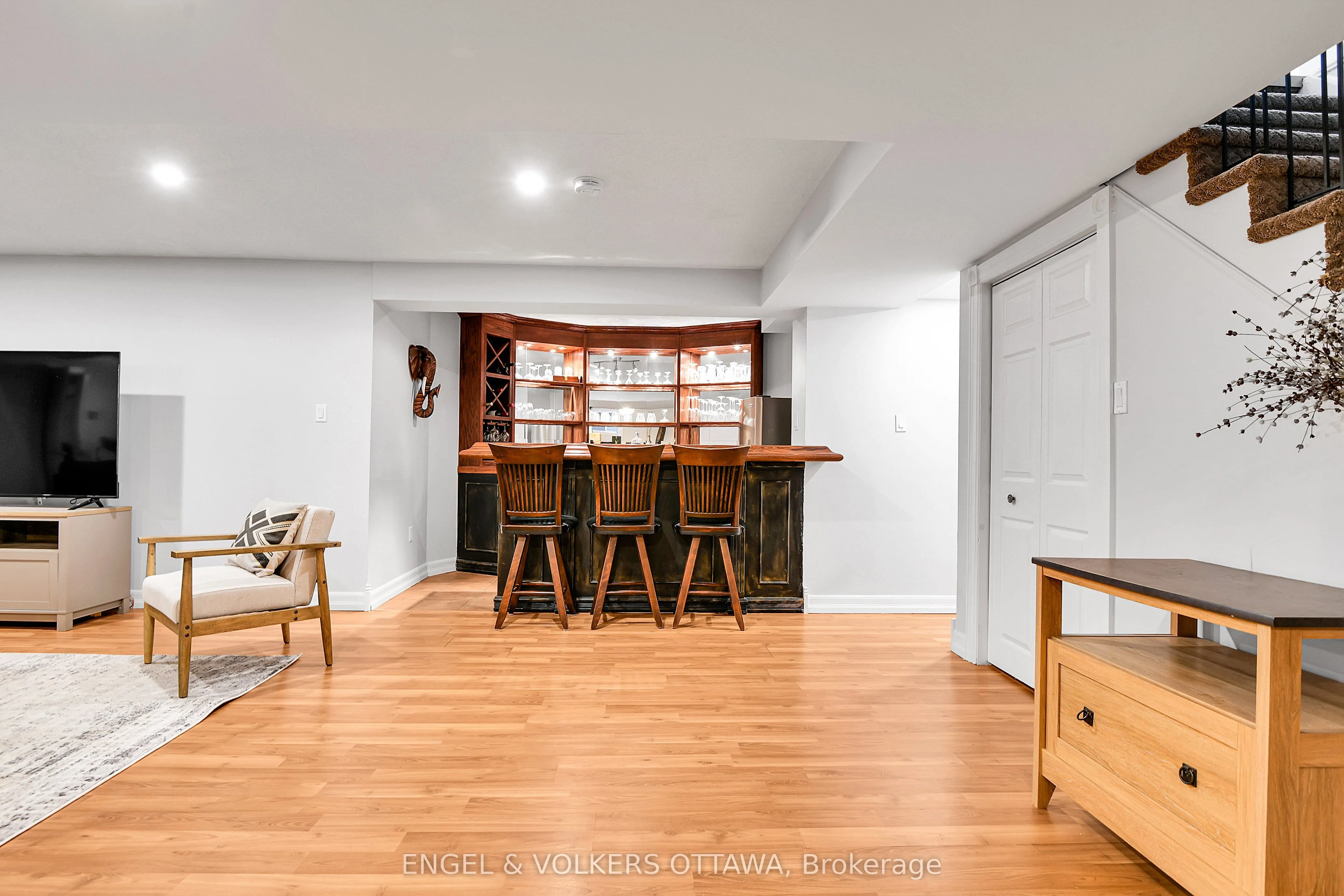 102 Delaney Drive