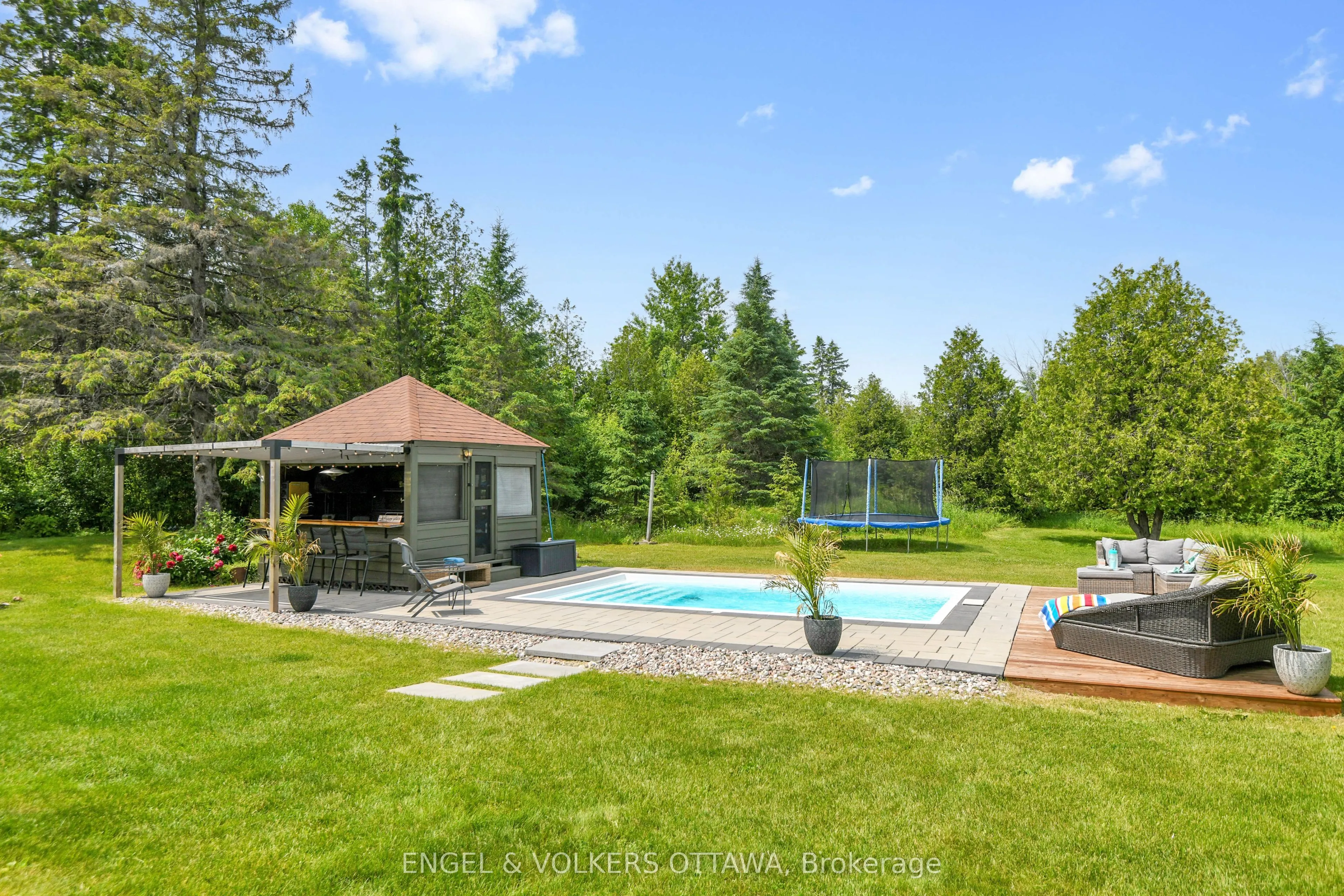 102 Delaney Drive