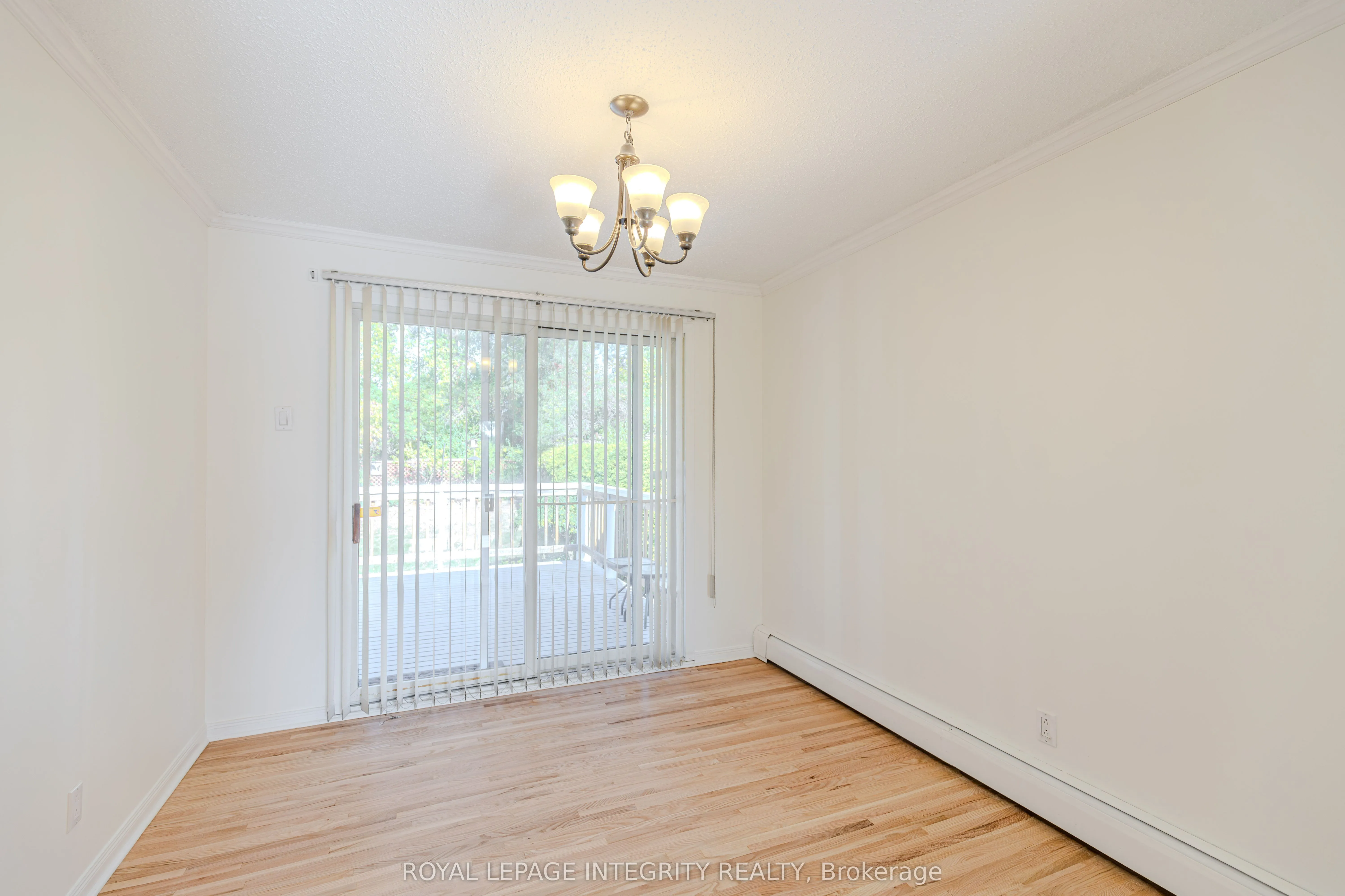 135 Desmond Avenue