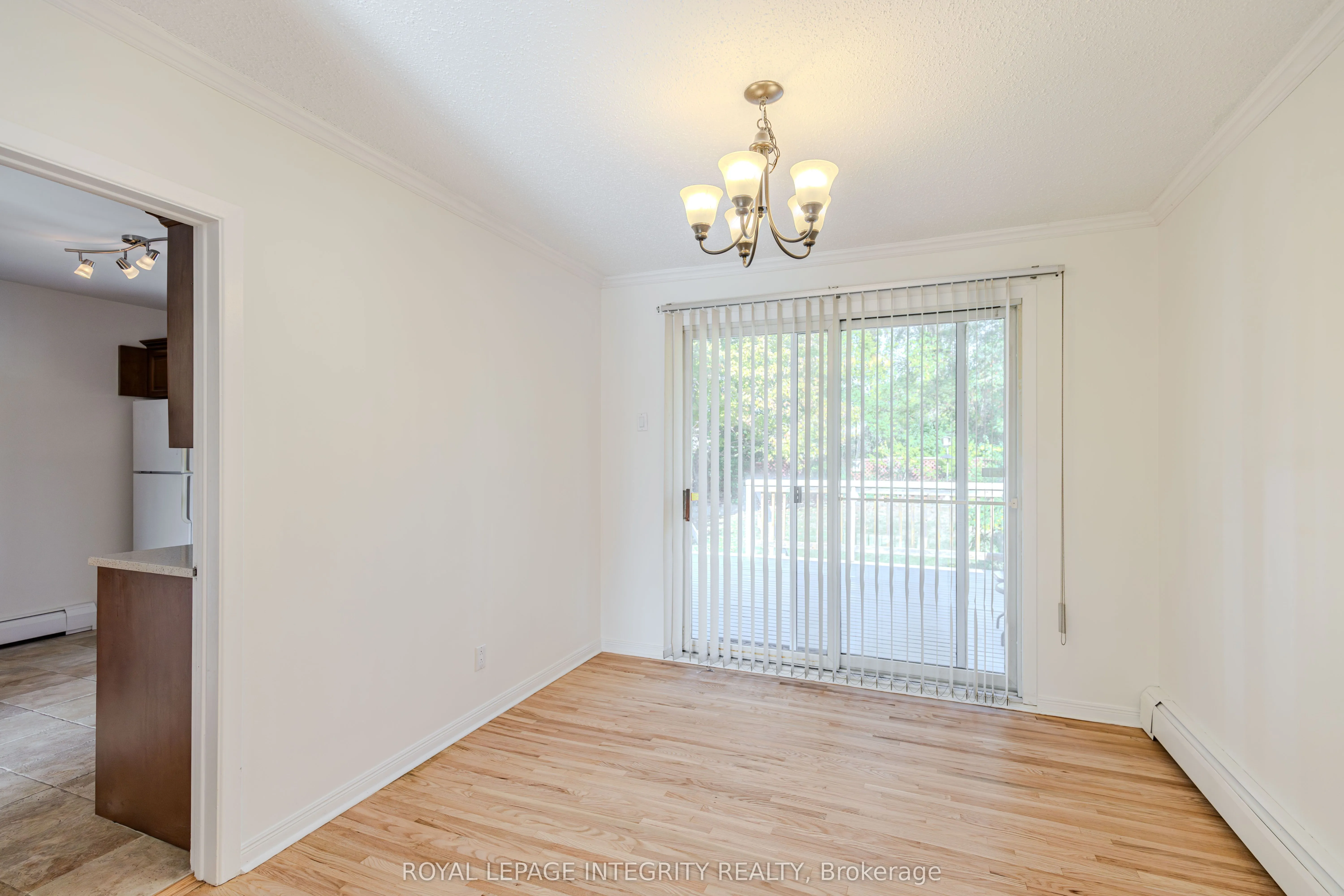 135 Desmond Avenue
