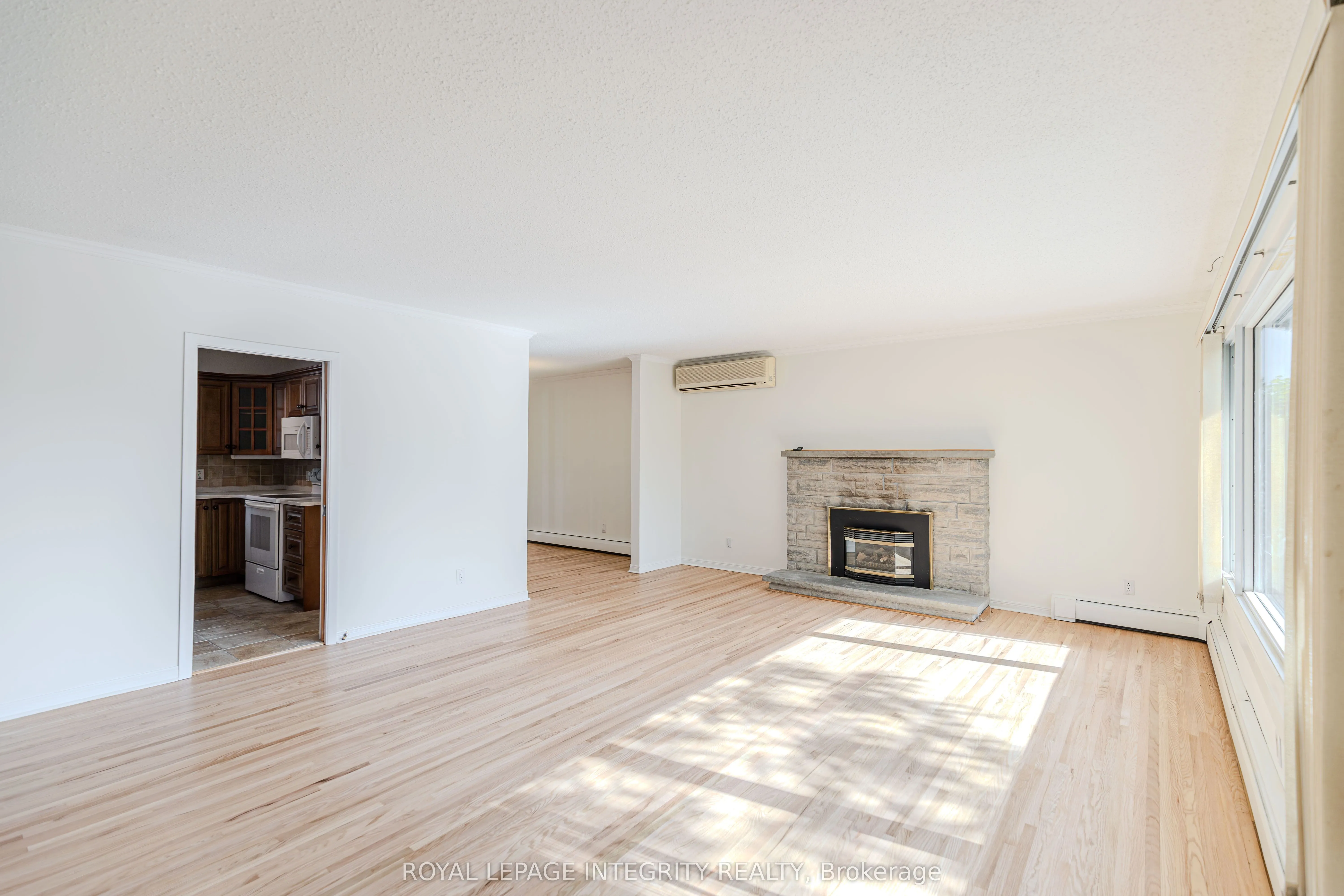 135 Desmond Avenue