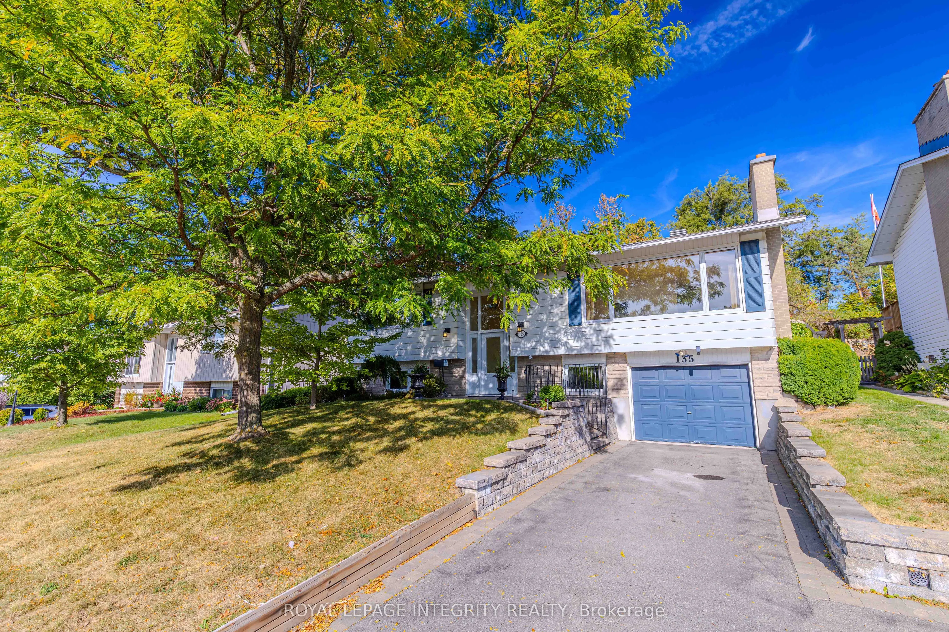 135 Desmond Avenue