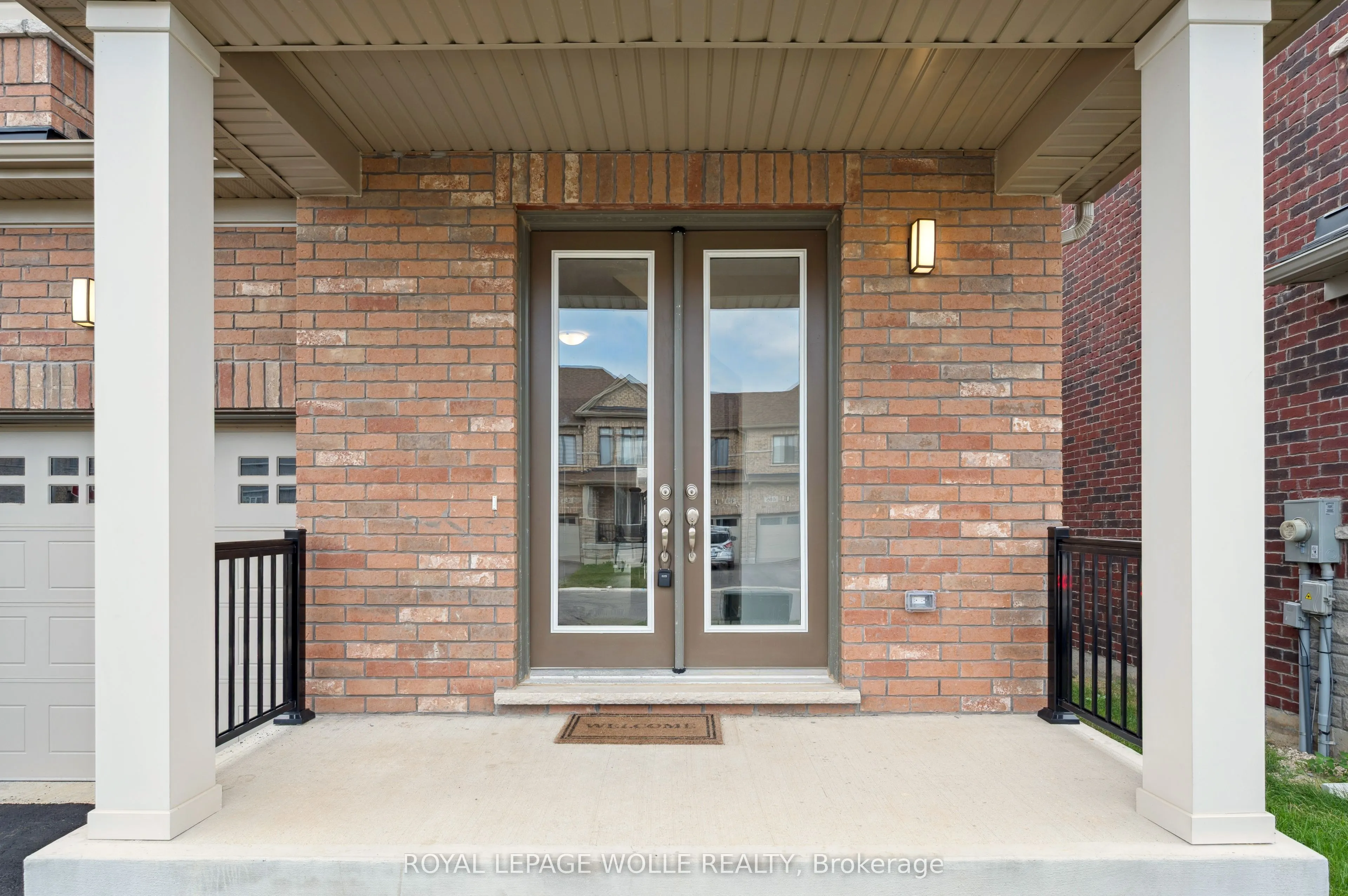 445 Robert Woolner Street