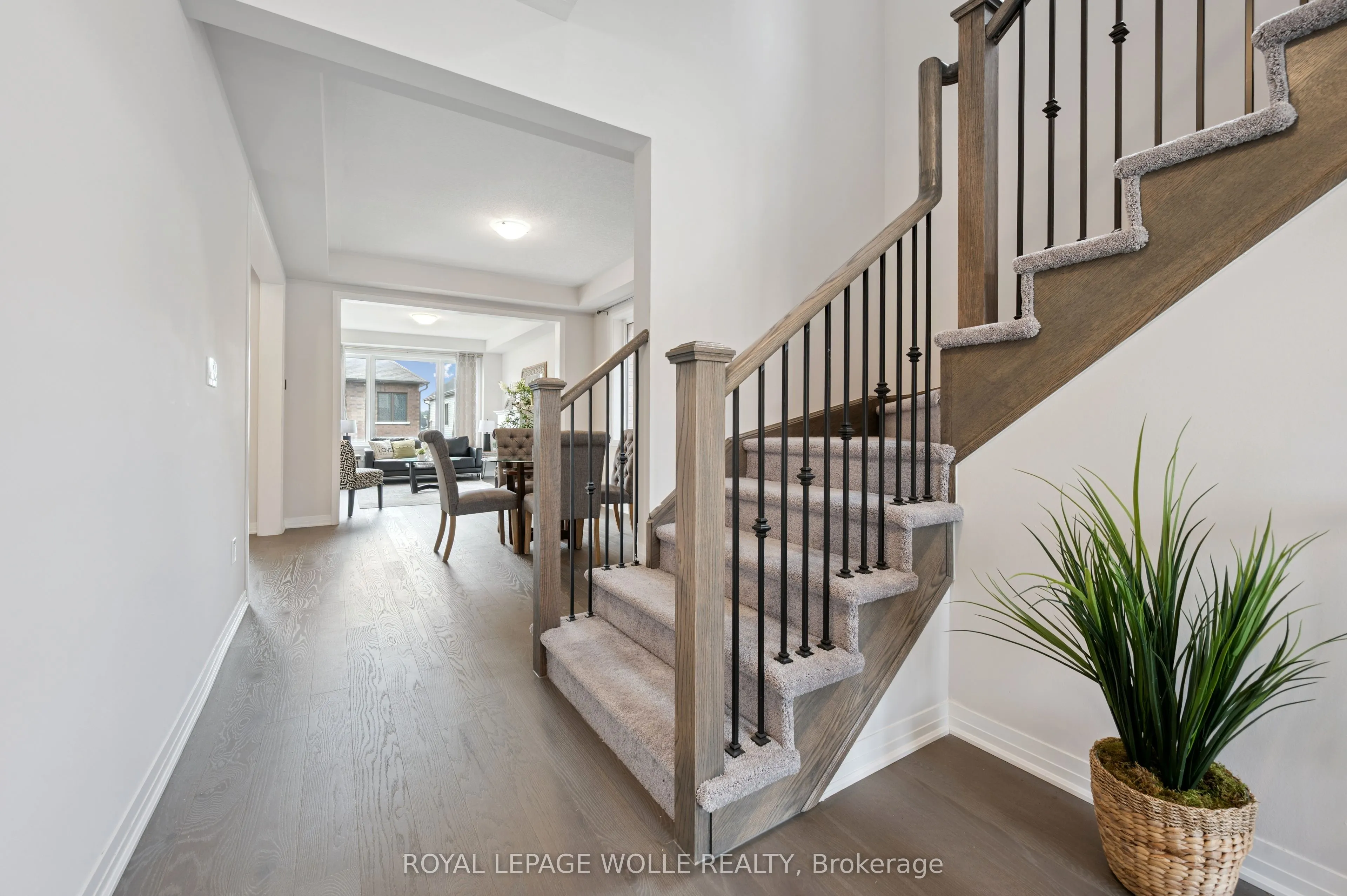 445 Robert Woolner Street
