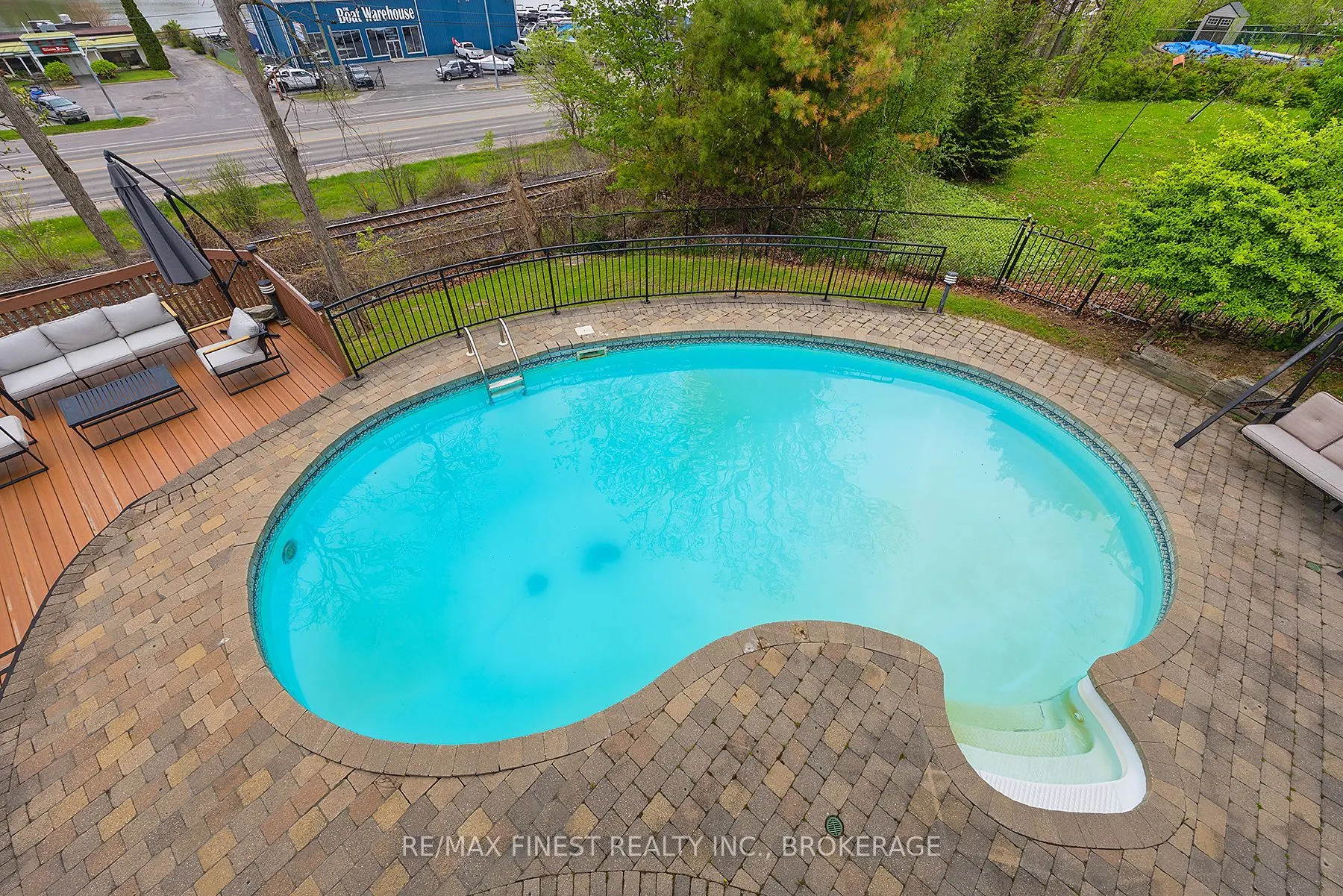 593 Forest Hill Drive