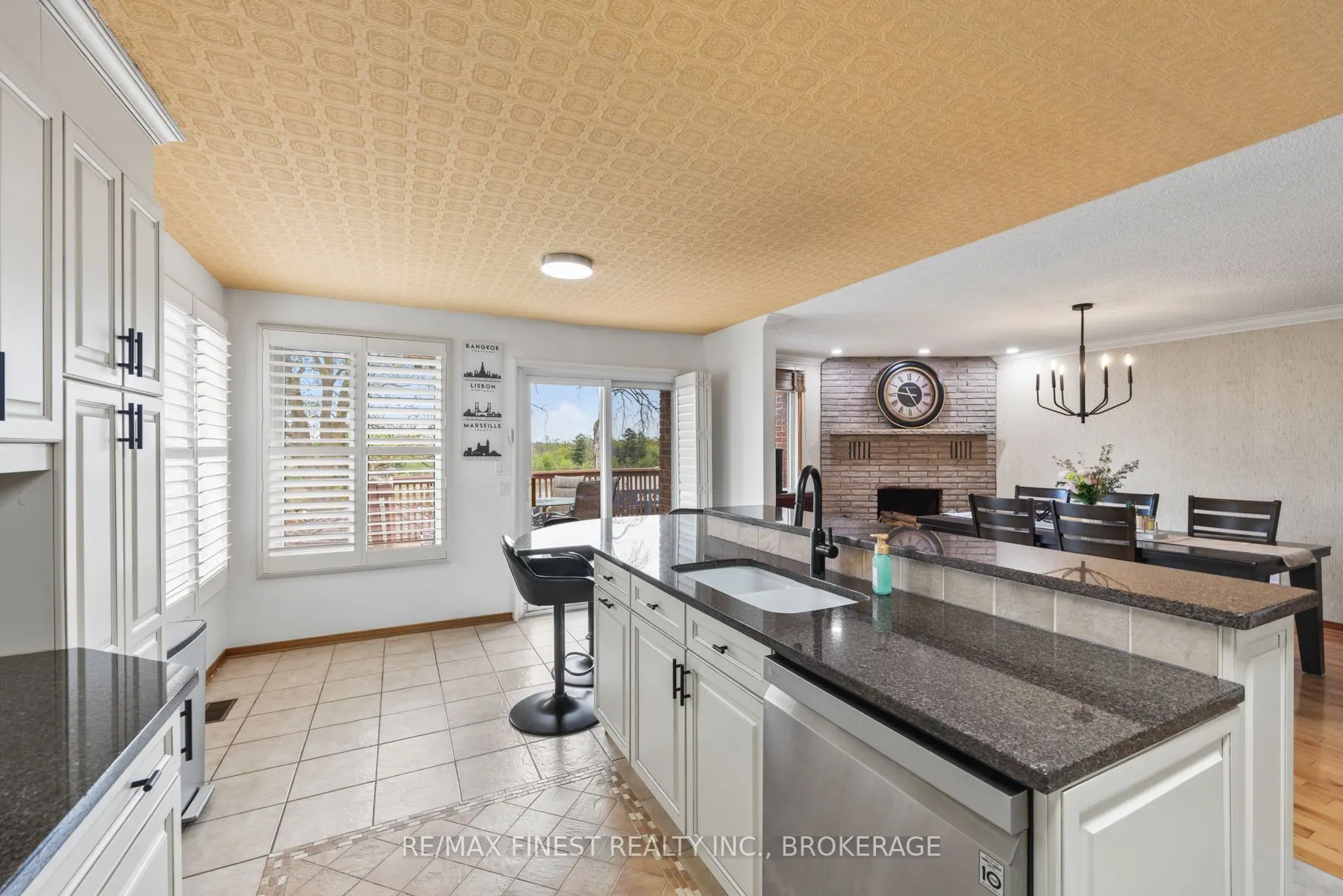 593 Forest Hill Drive