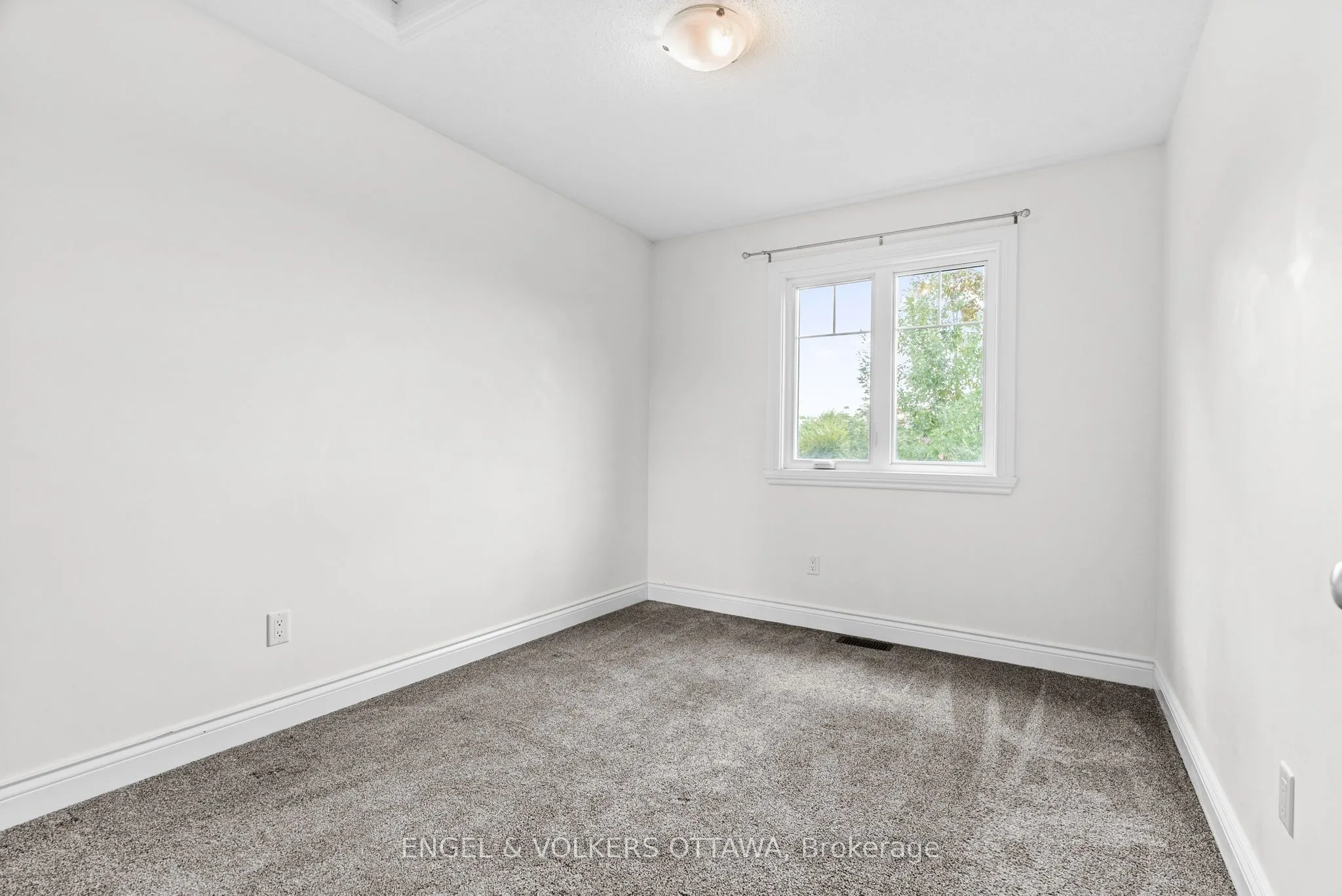 2269 Marble Crescent