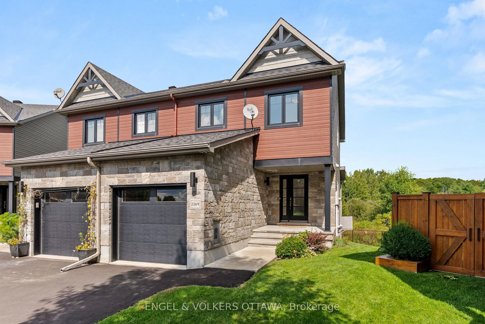 2269 Marble Crescent