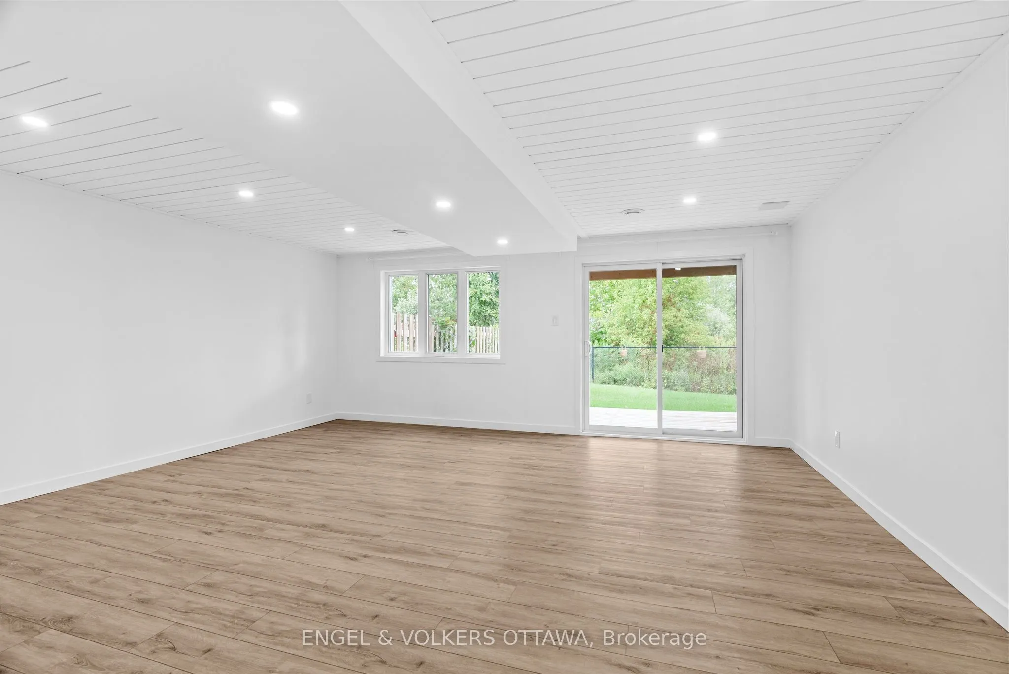 2269 Marble Crescent