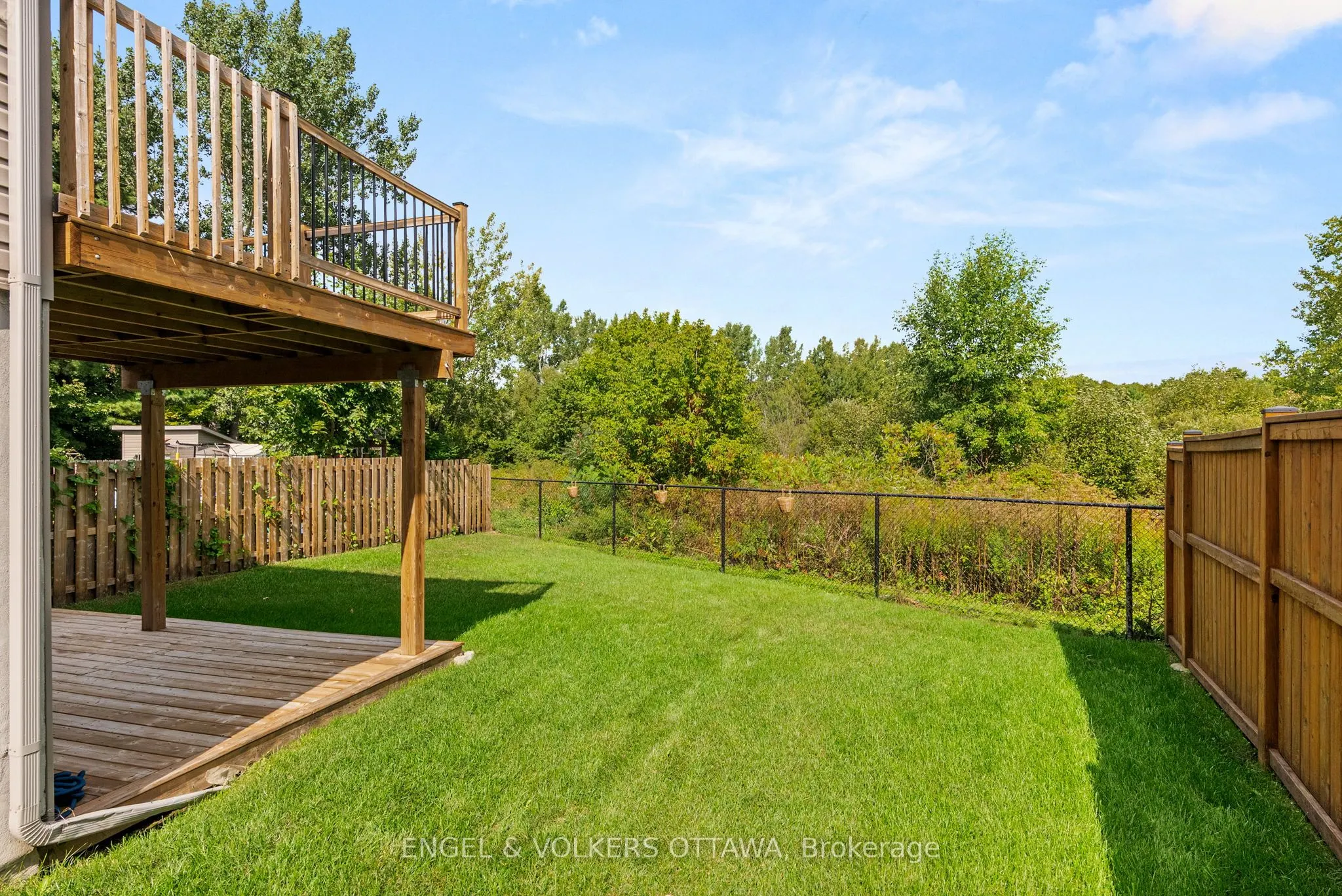 2269 Marble Crescent