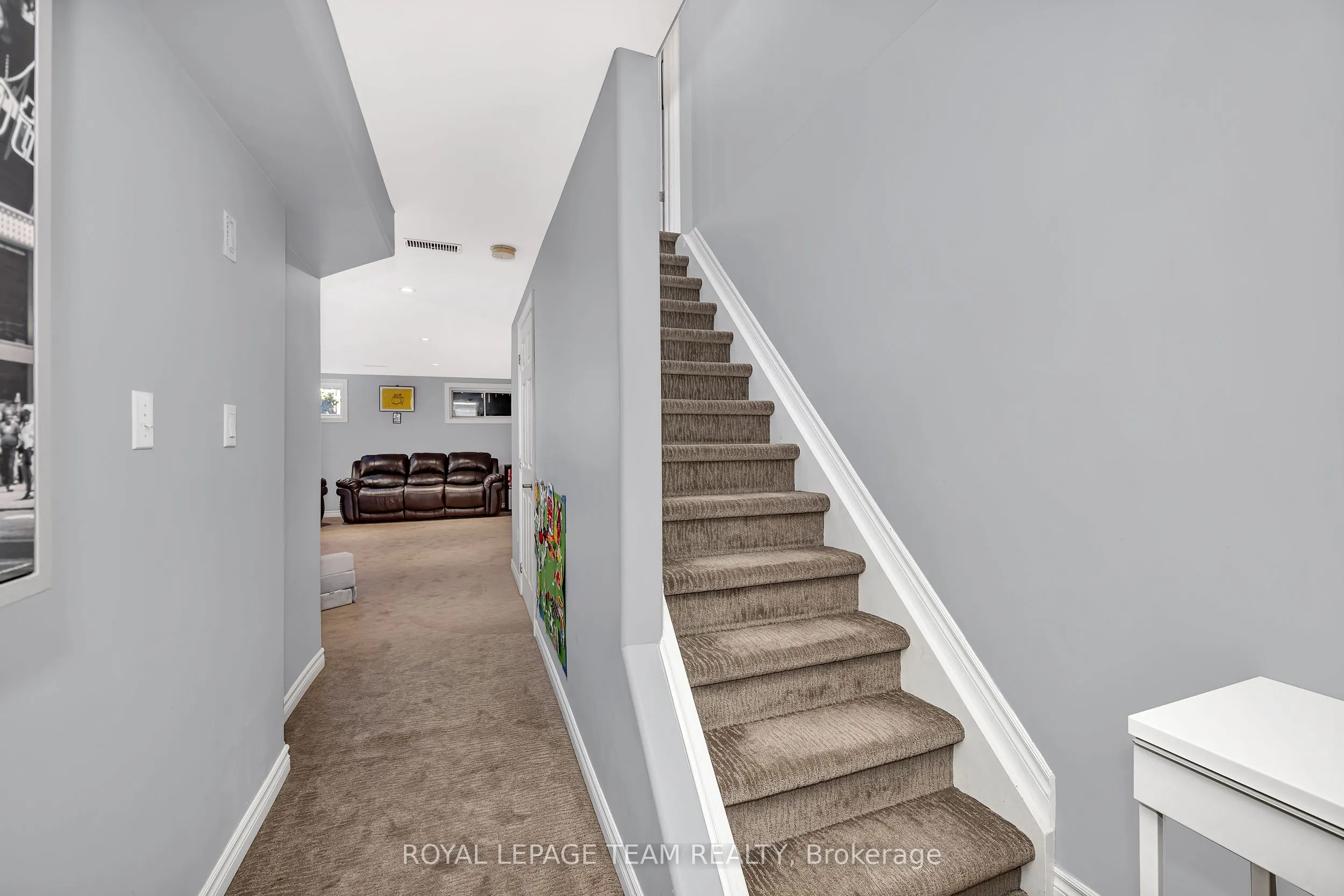 111 Raina Way