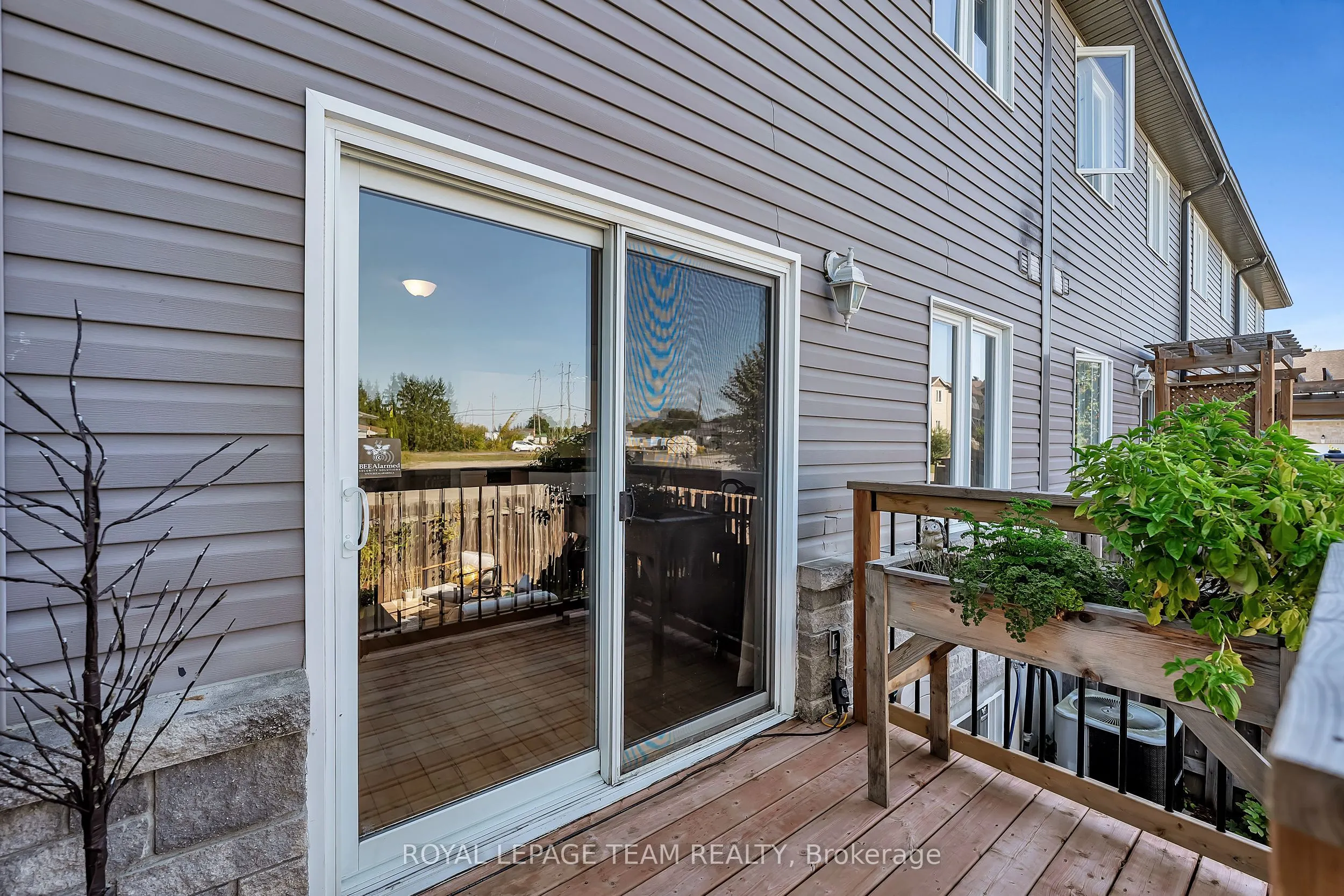 111 Raina Way