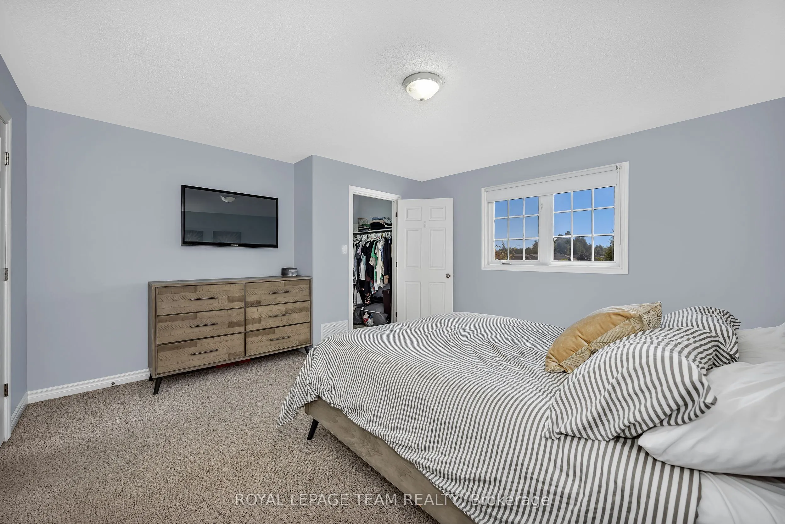 111 Raina Way