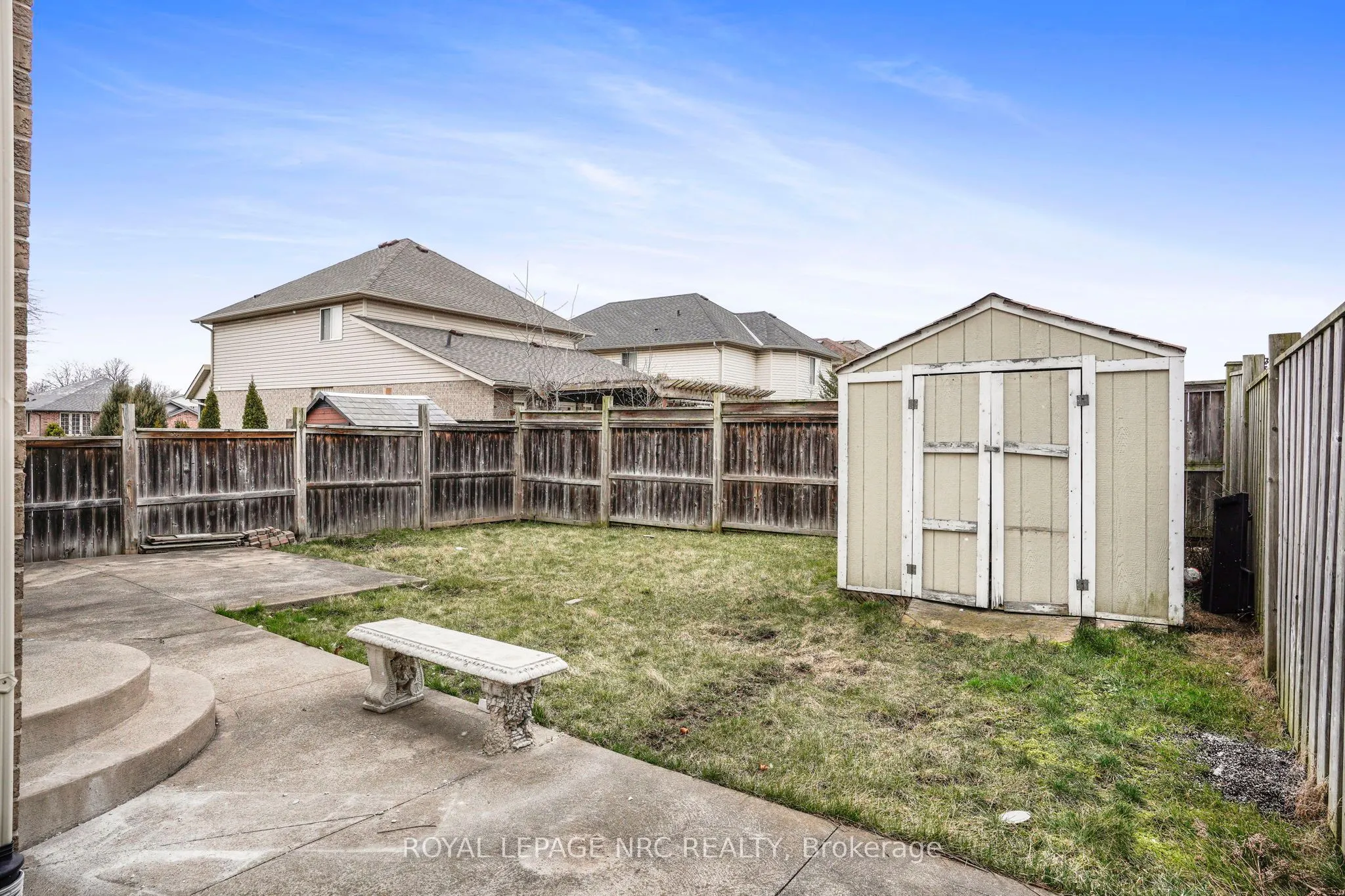 11 Meadow Wood Crescent, #Upper