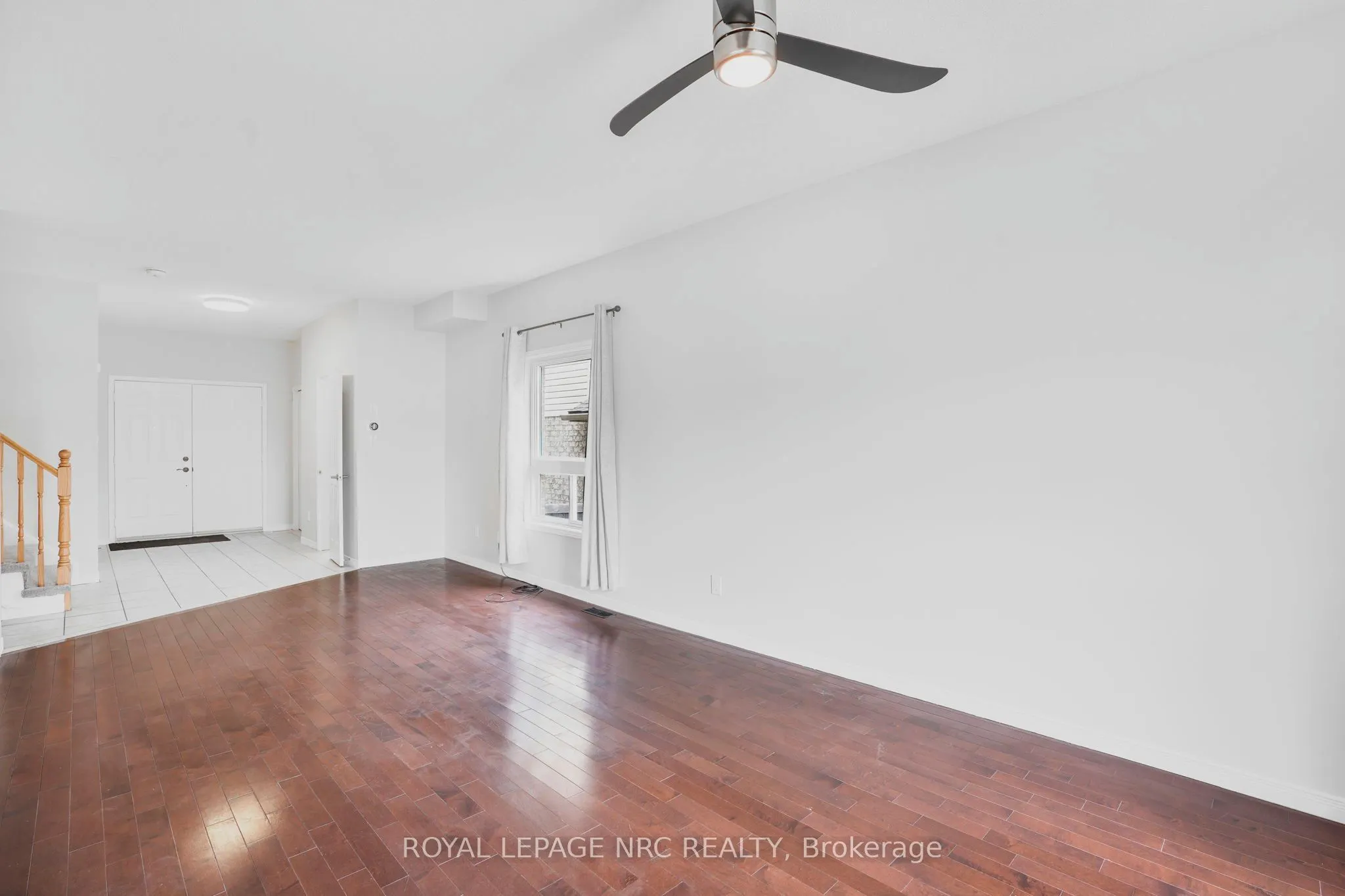 11 Meadow Wood Crescent, #Upper