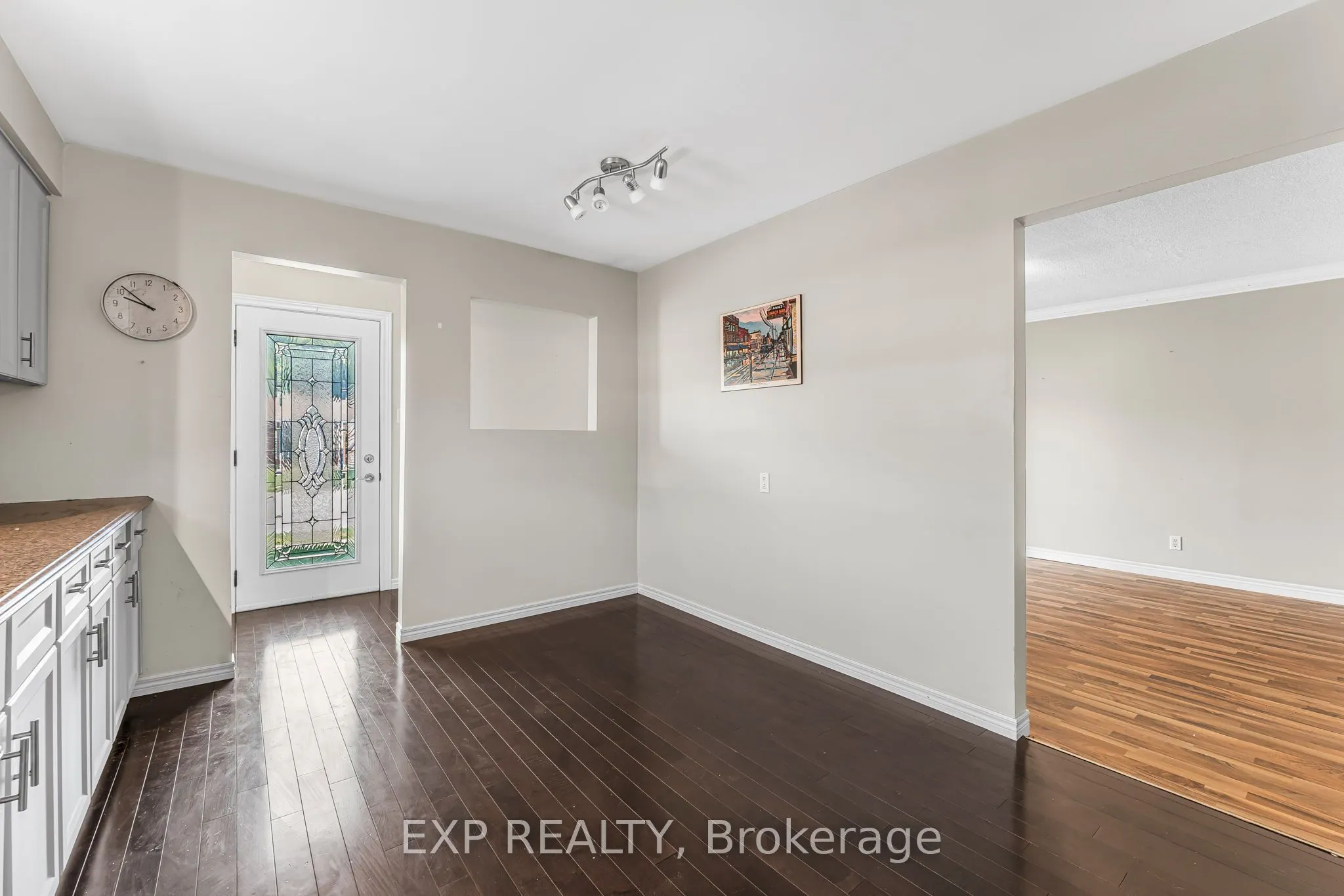 27 Locke Avenue