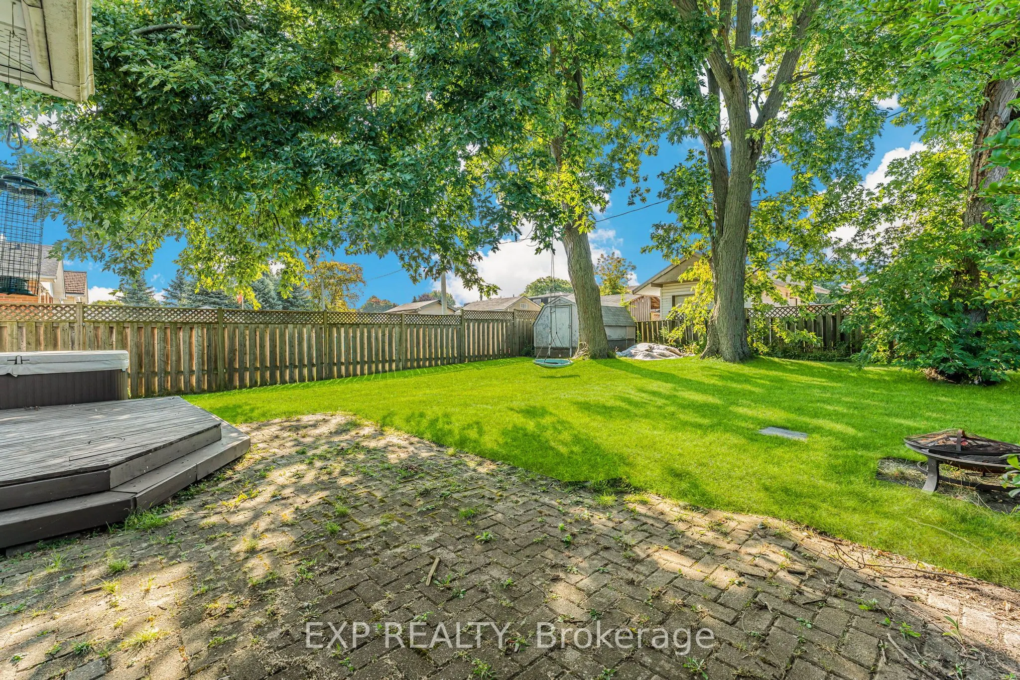 27 Locke Avenue