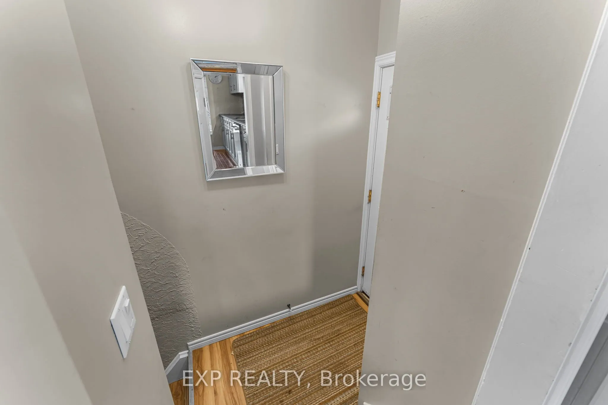 27 Locke Avenue