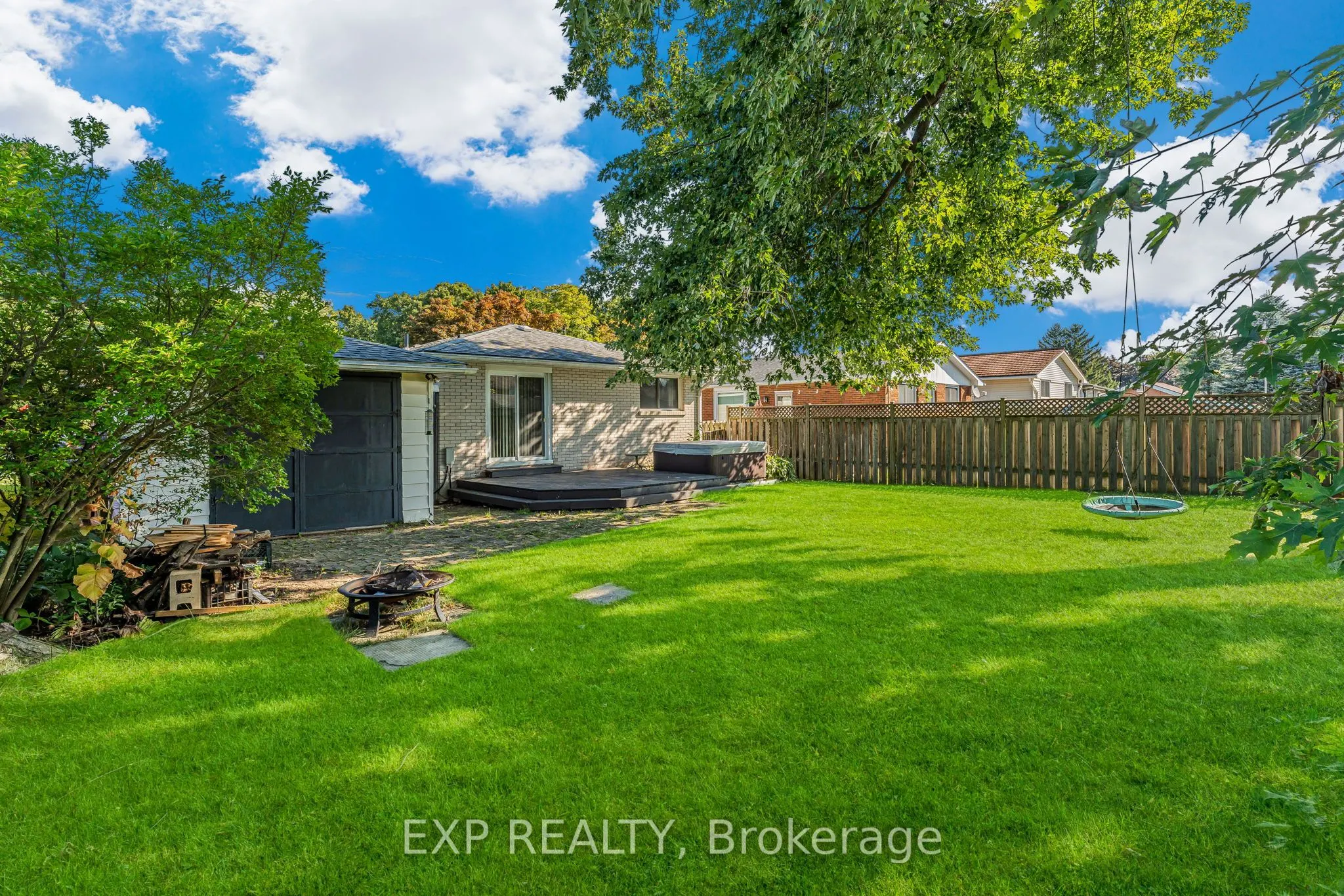 27 Locke Avenue