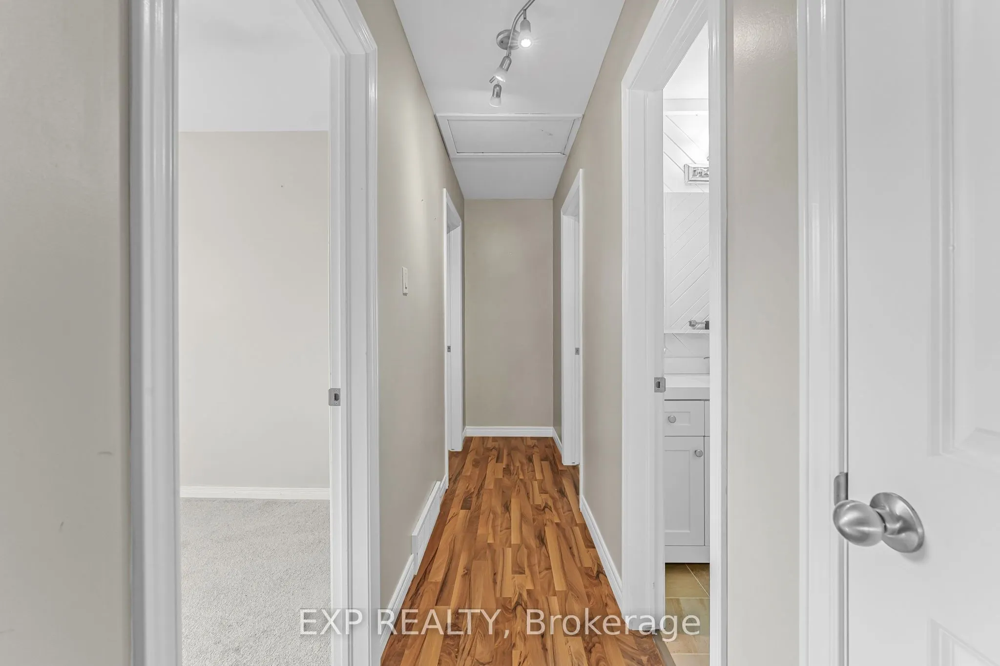 27 Locke Avenue