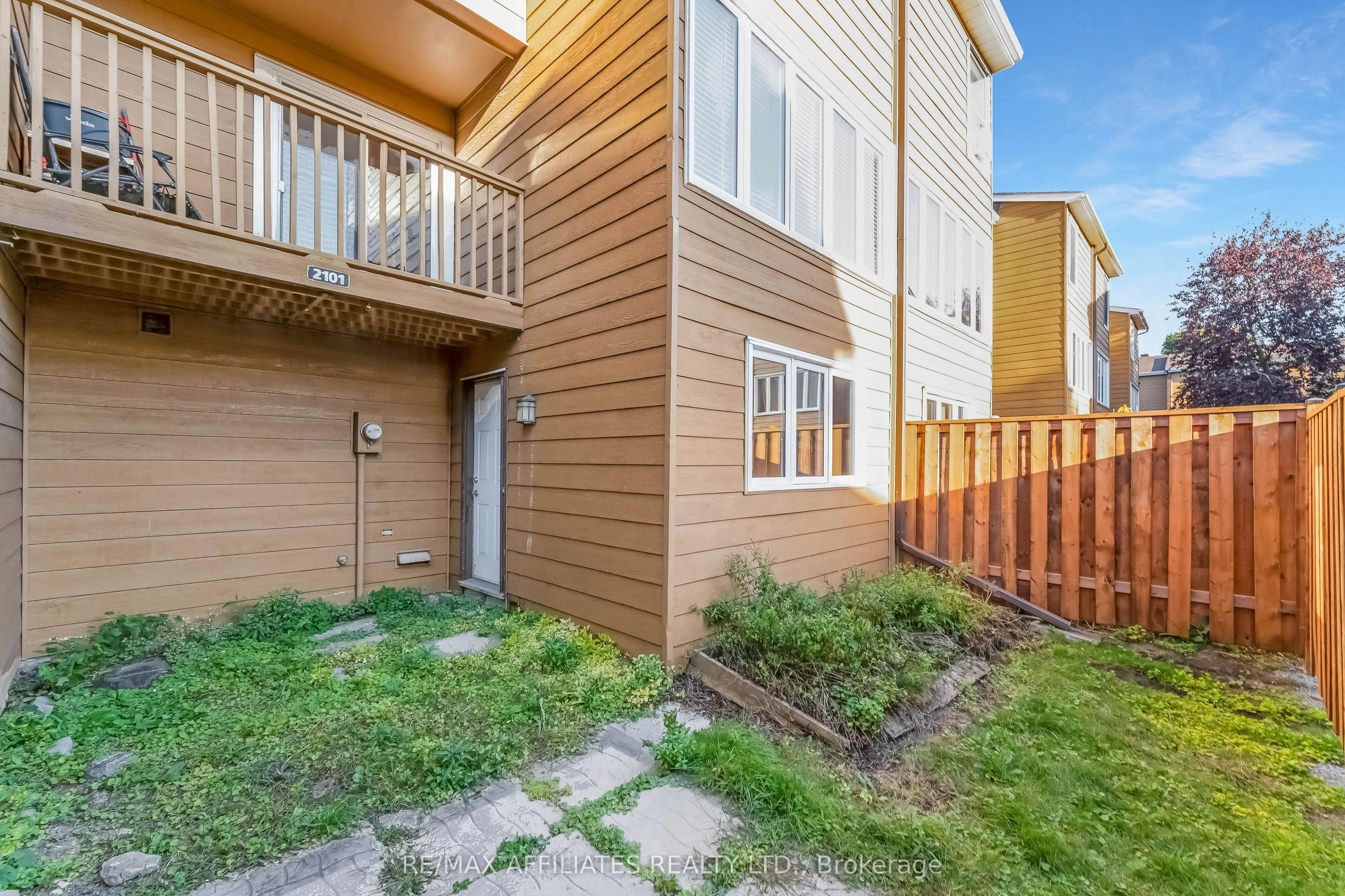 2101 Eric Crescent, #57