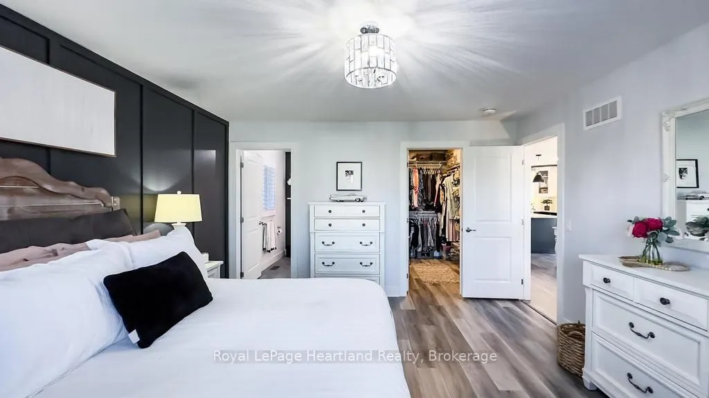 14 BLUE Boulevard