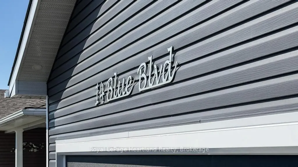 14 BLUE Boulevard