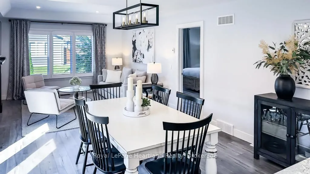 14 BLUE Boulevard