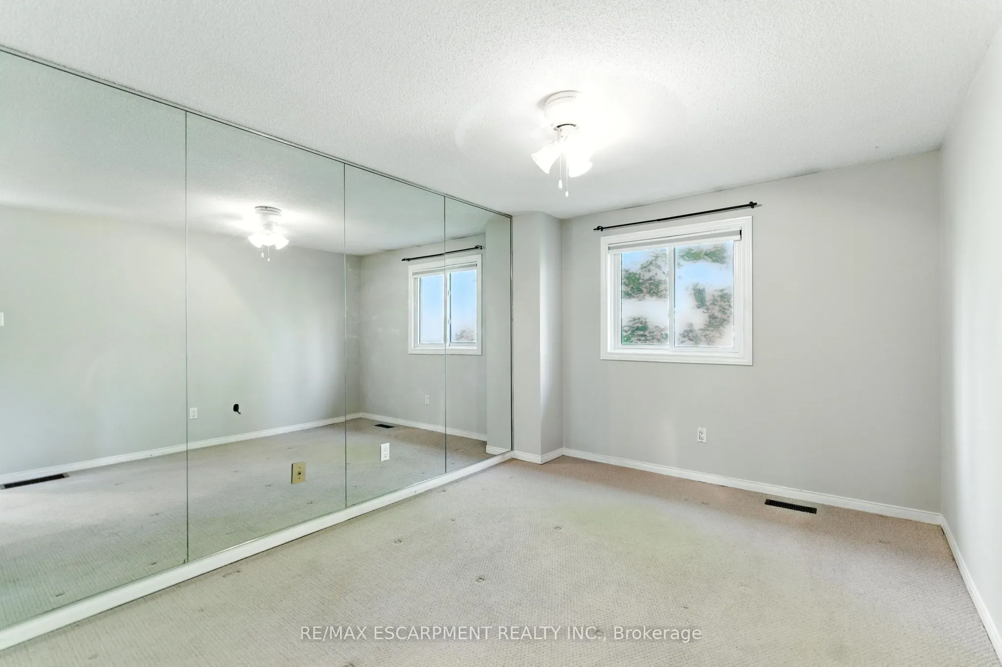 79 Braeheid Avenue, #18