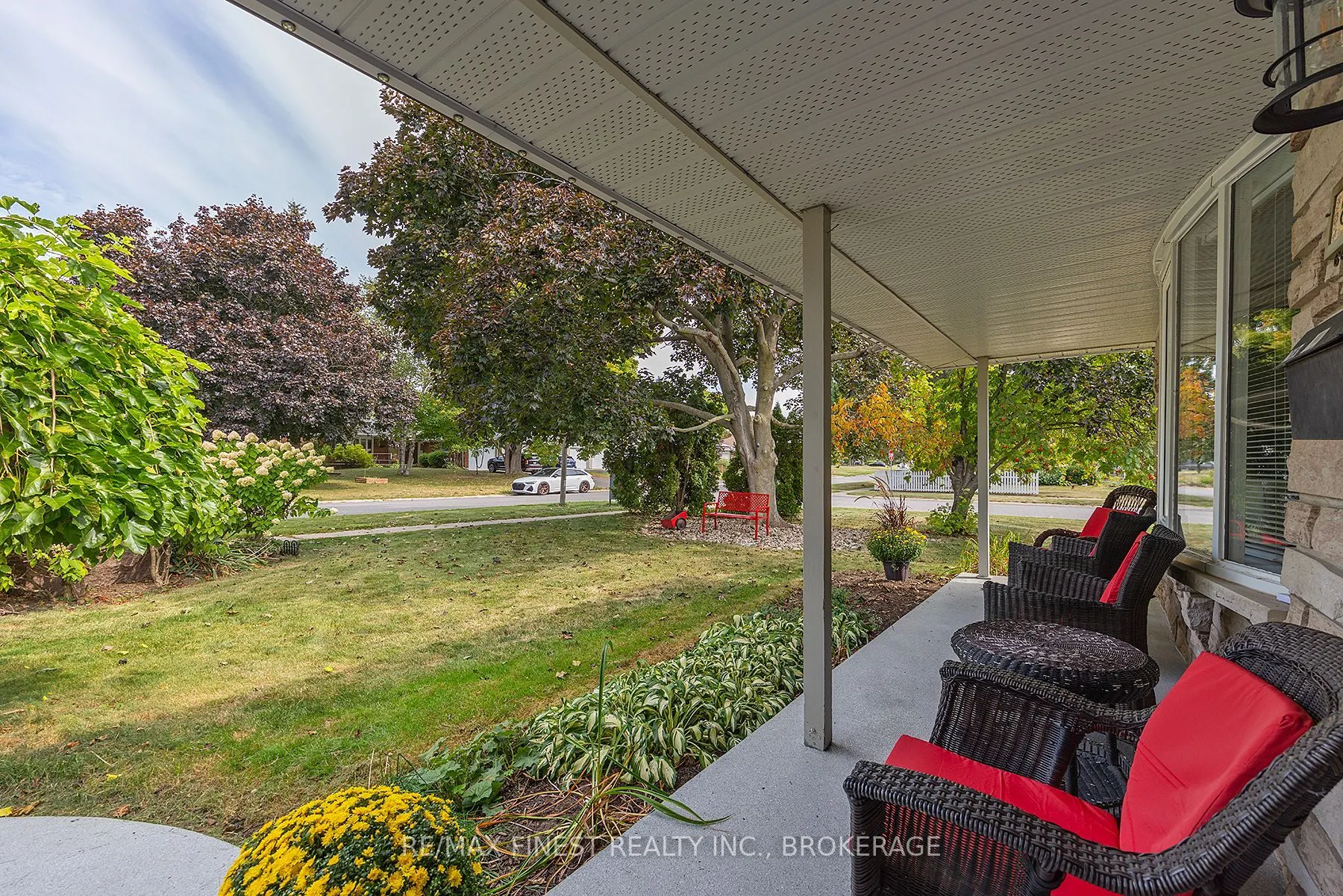 895 Brodie Avenue