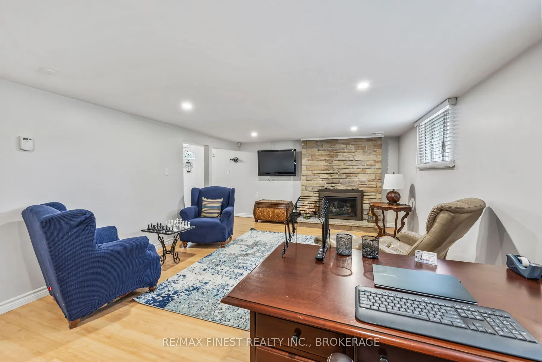 895 Brodie Avenue