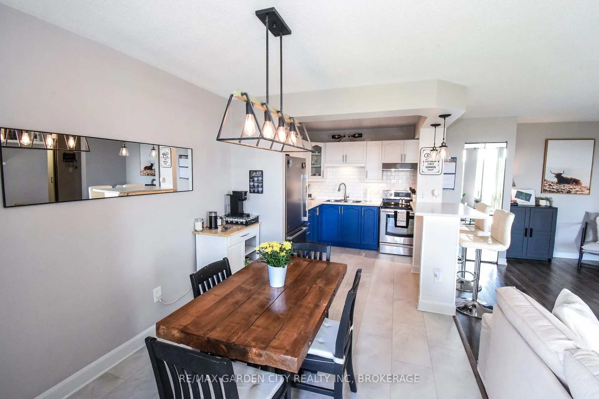 75 Glenburn Court, #811